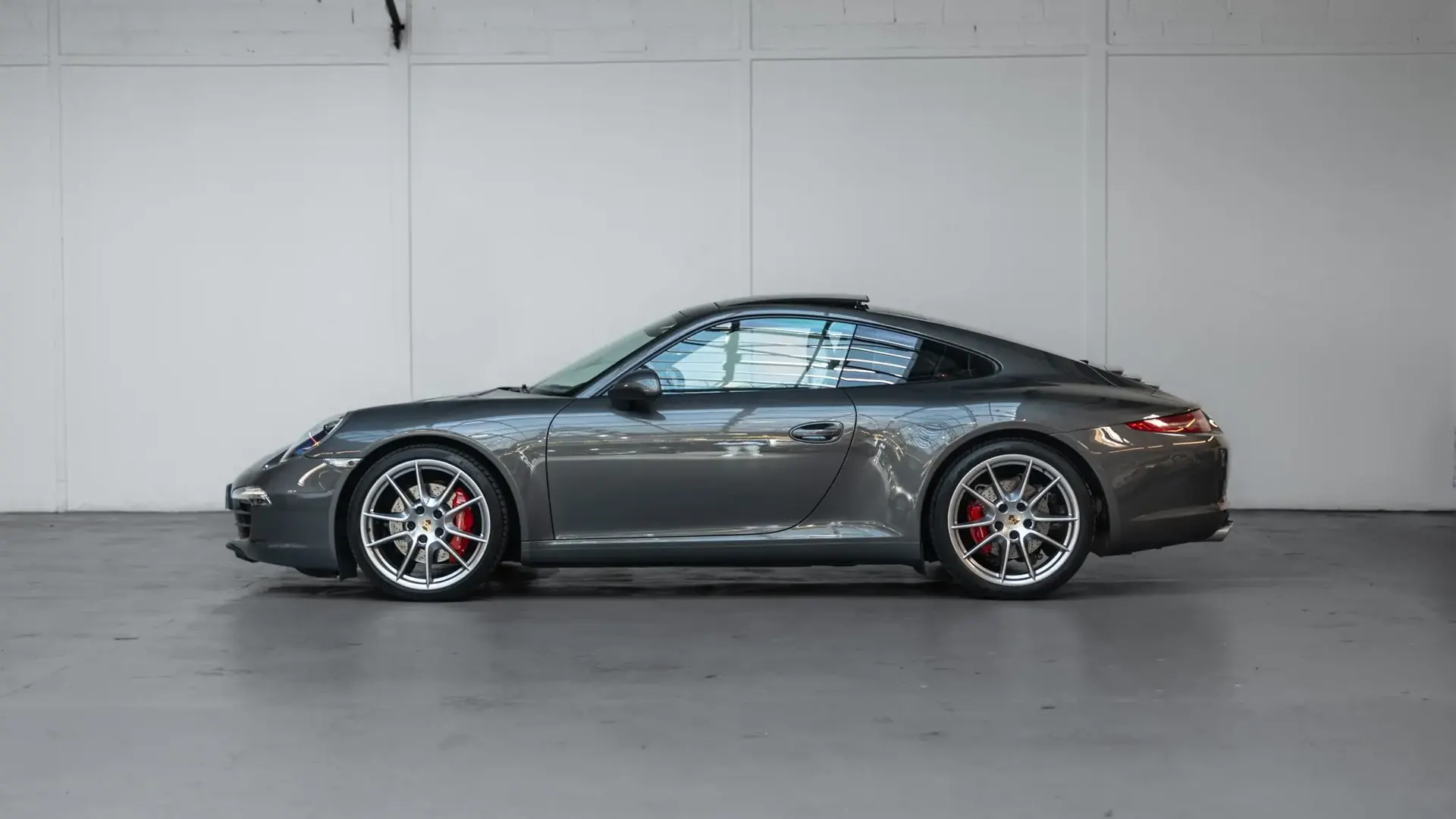 Porsche 911 — photo 5