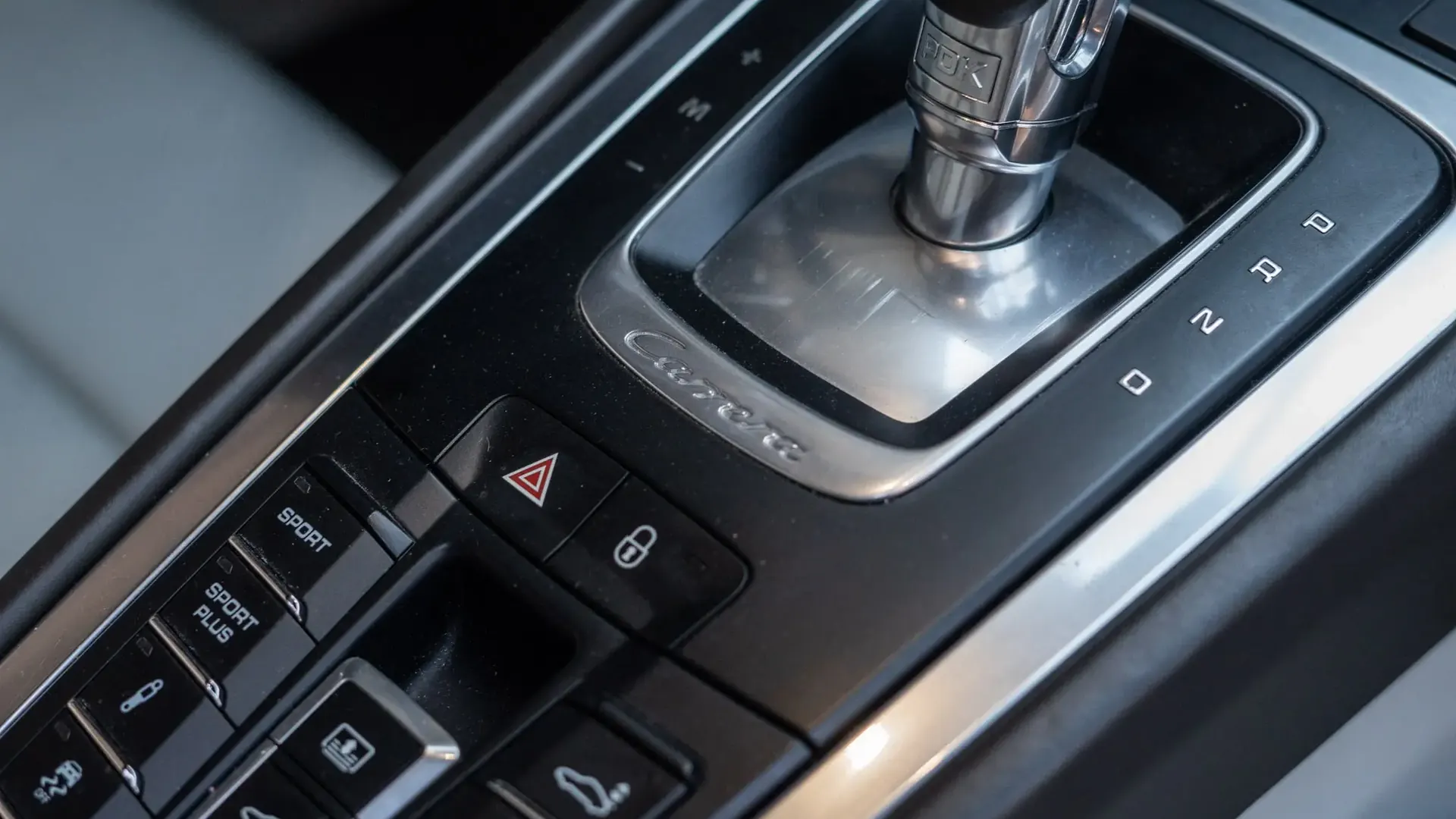 Porsche 911 — photo 20