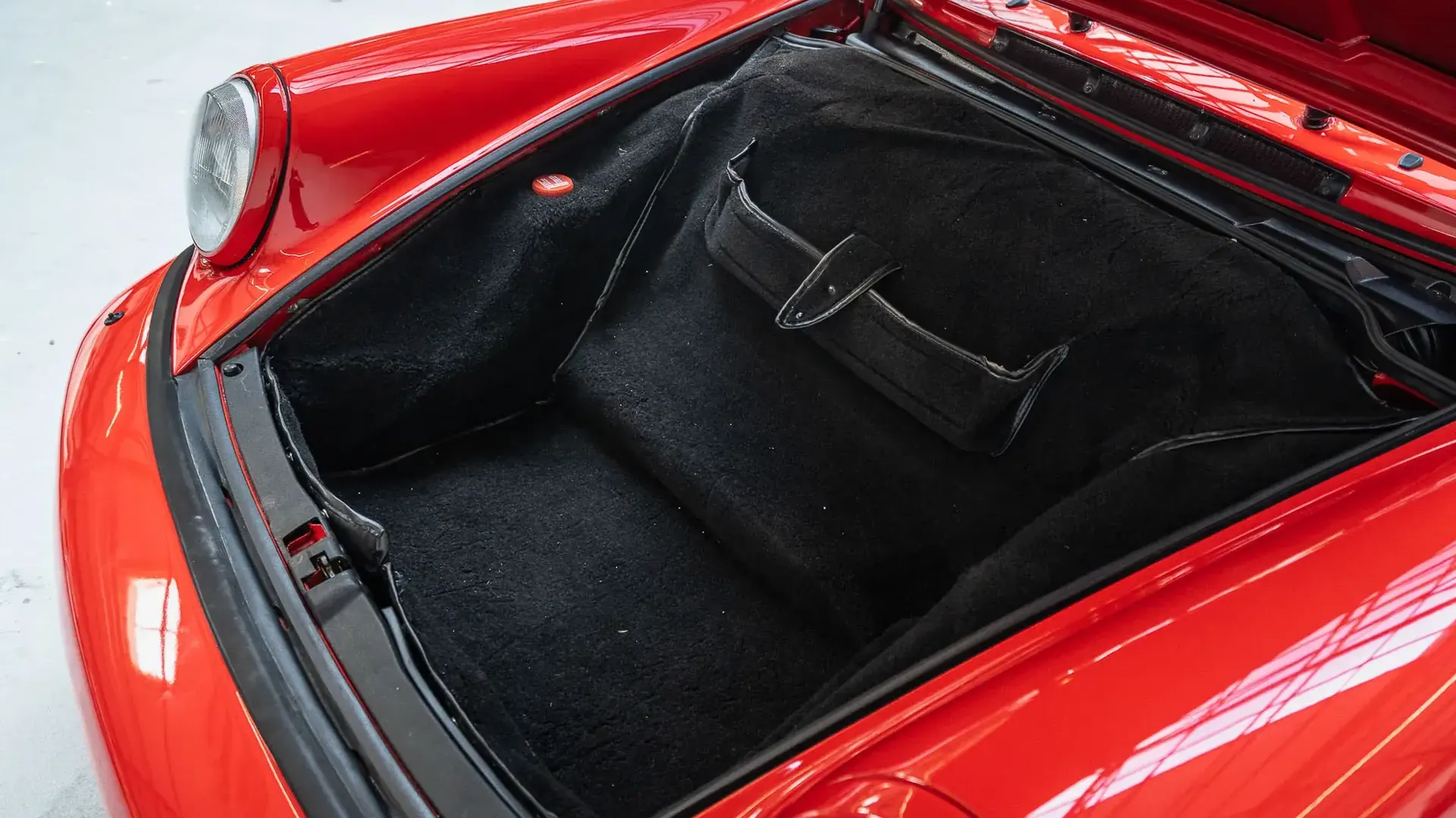 Porsche 911 — photo 45