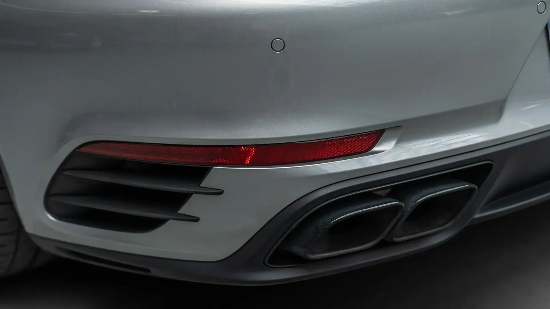 Porsche 911 — photo 42