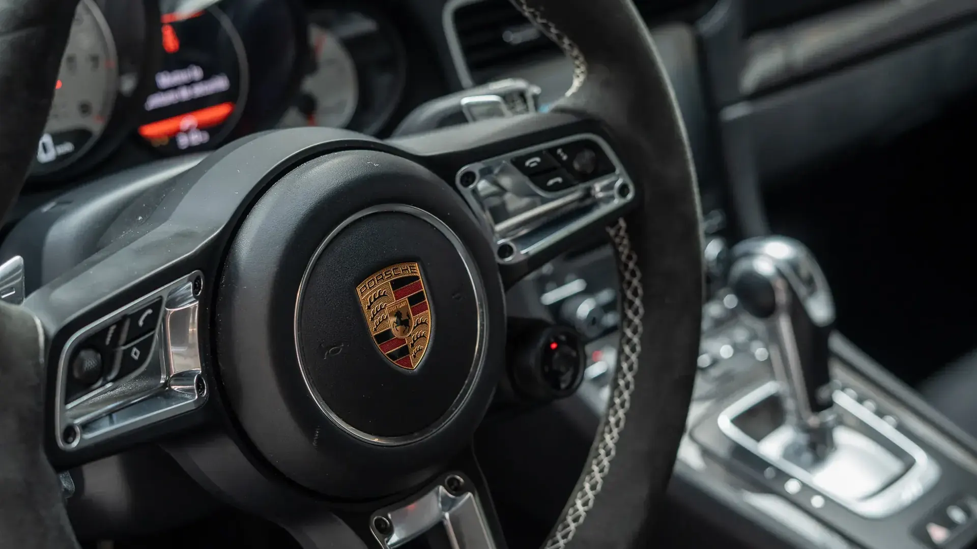 Porsche 911 — photo 11