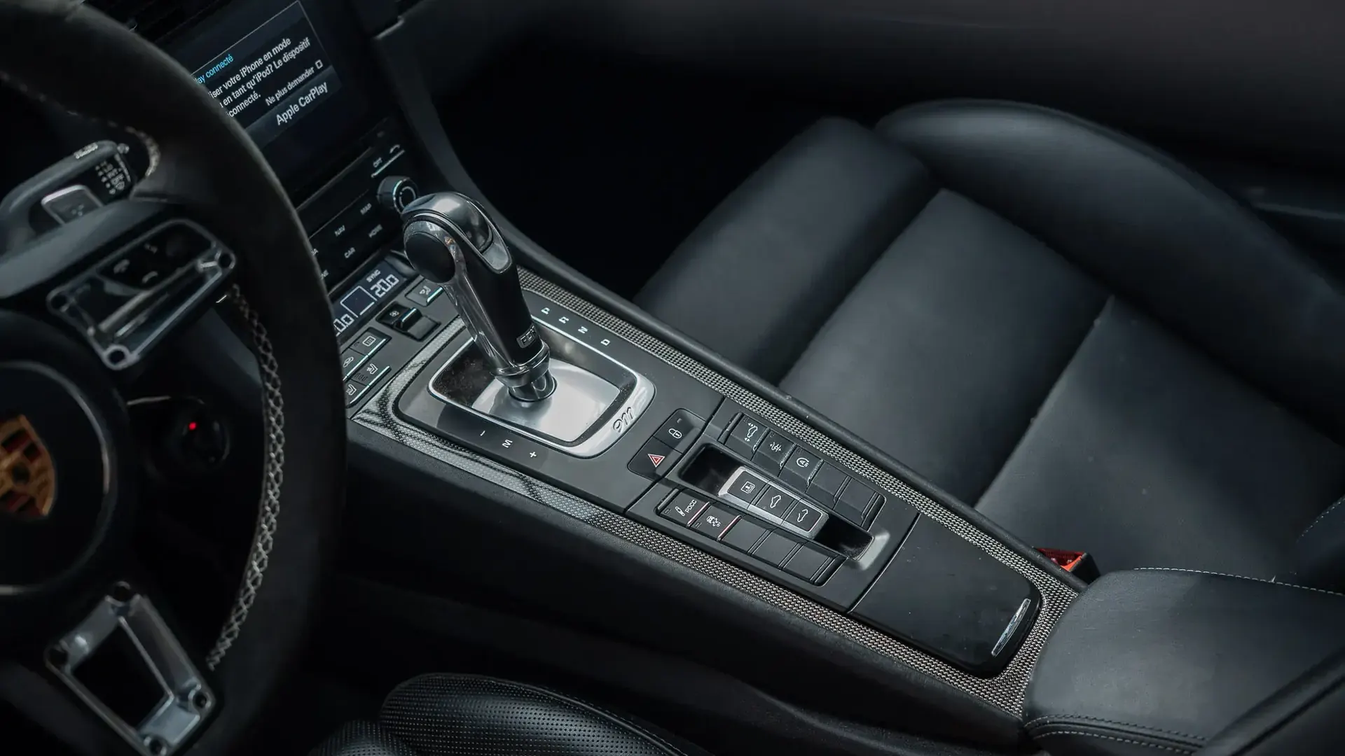 Porsche 911 — photo 23