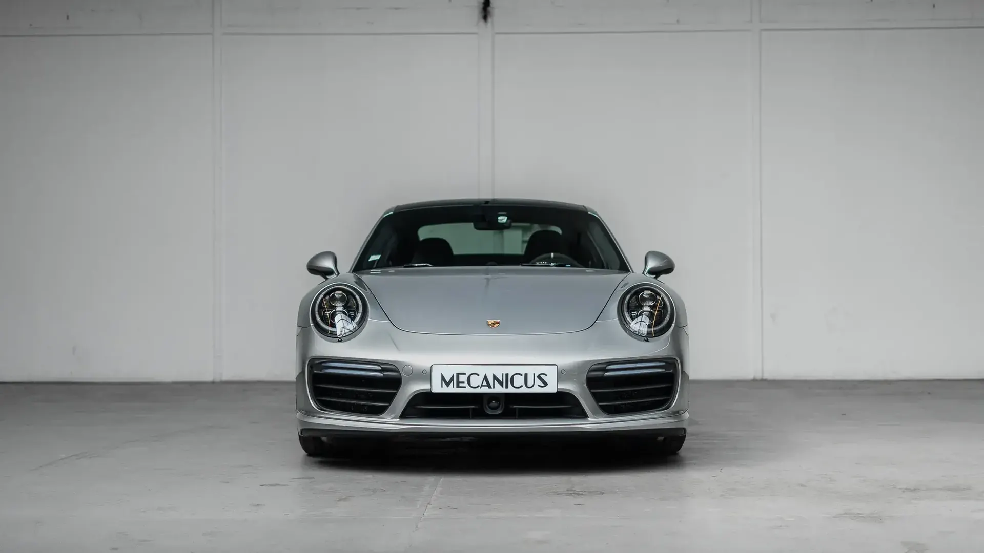 Porsche 911 — photo 3