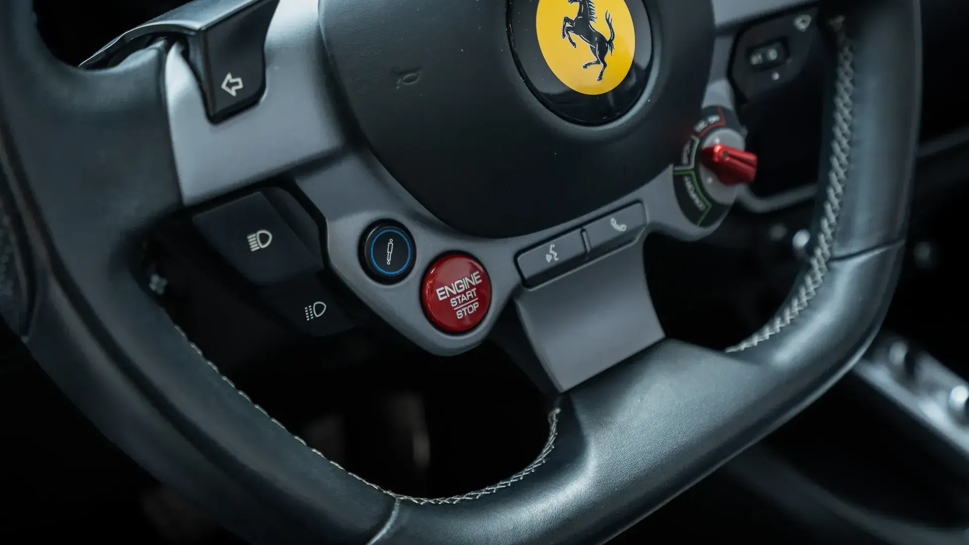 Ferrari Portofino — photo 20