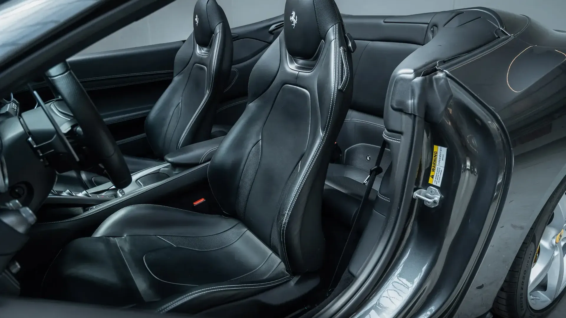 Ferrari Portofino — photo 12
