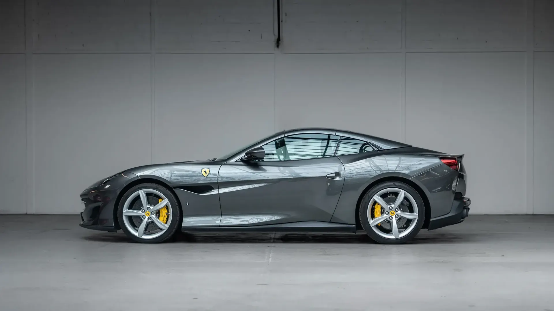 Ferrari Portofino — photo 5
