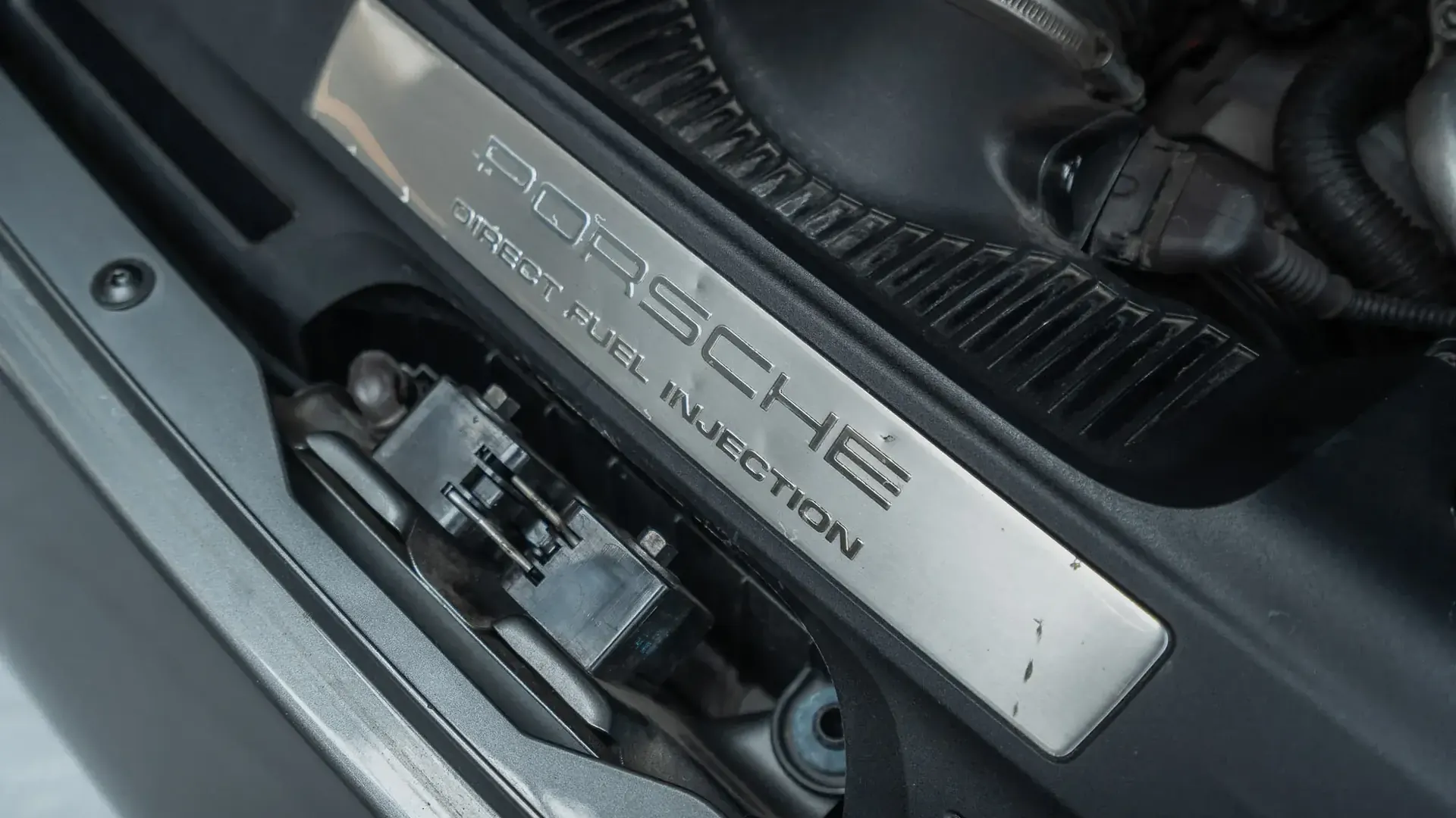 Porsche 911 — photo 46