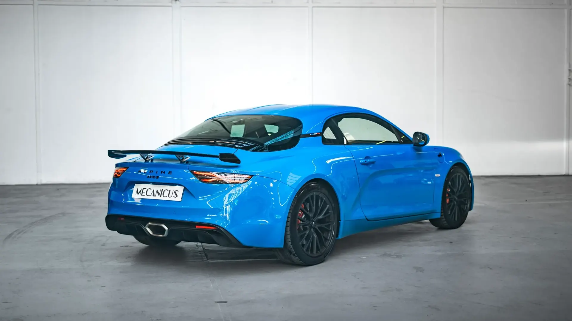 Alpine A110 — photo 2