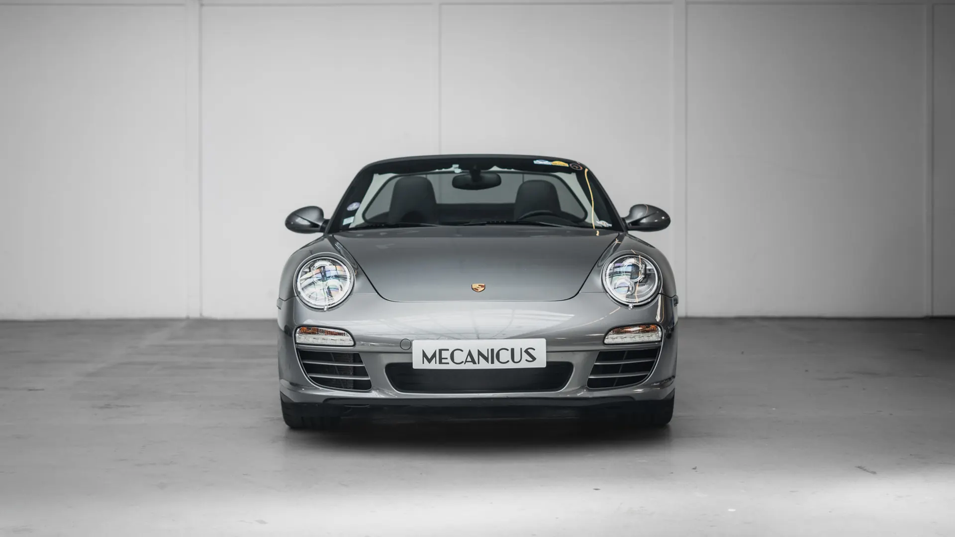 Porsche 911 — photo 4