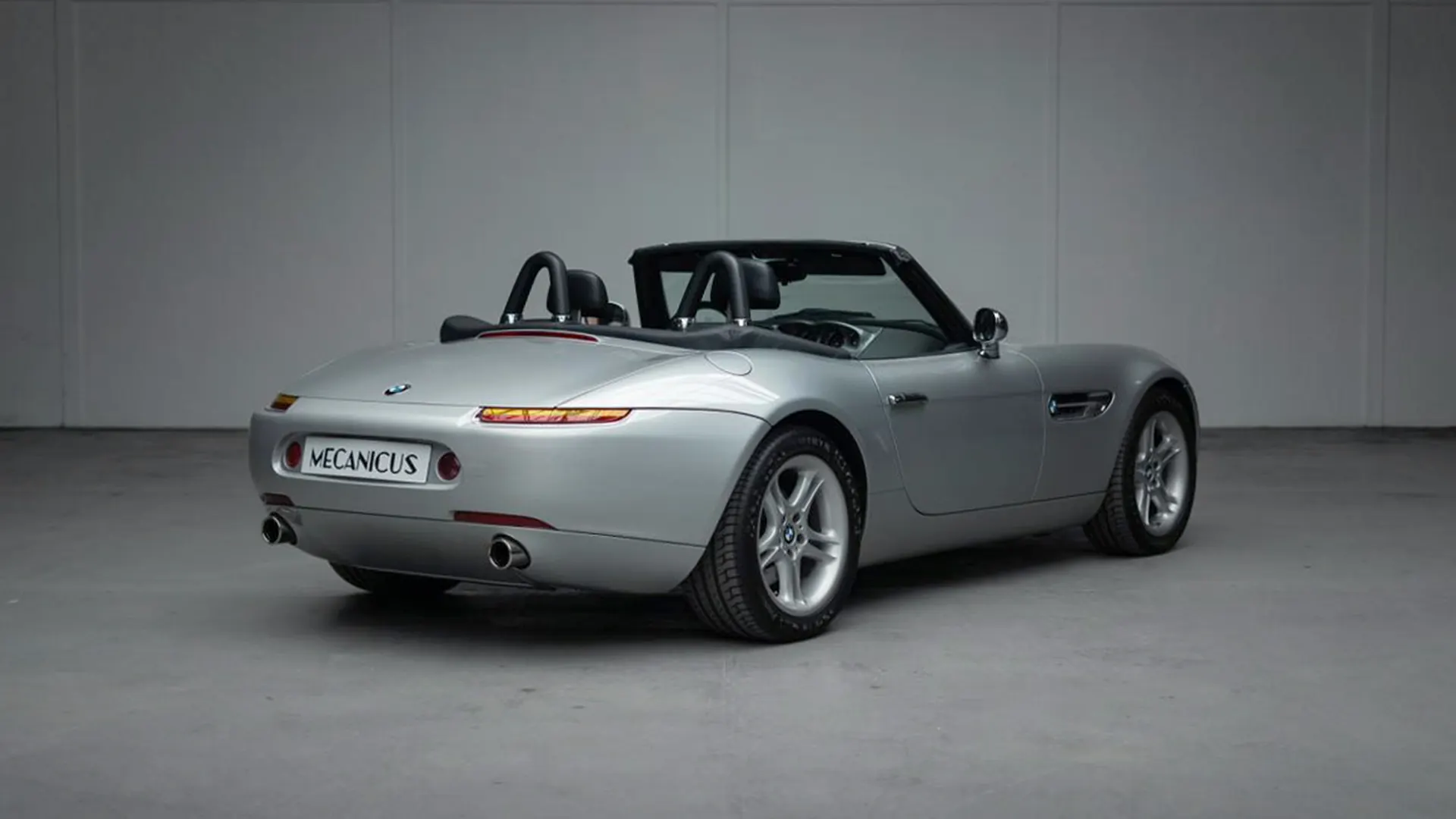 BMW Z8 — photo 2