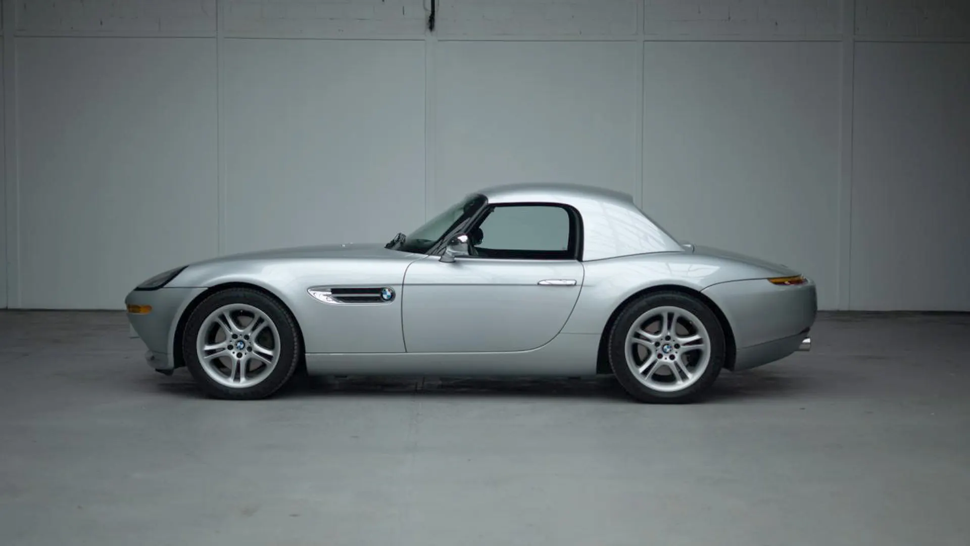 BMW Z8 — photo 5