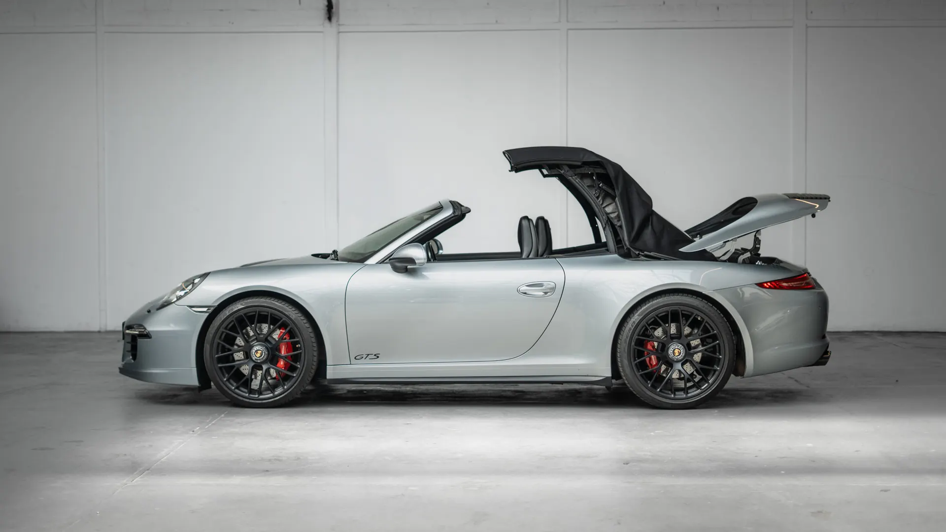Porsche 911 — photo 6