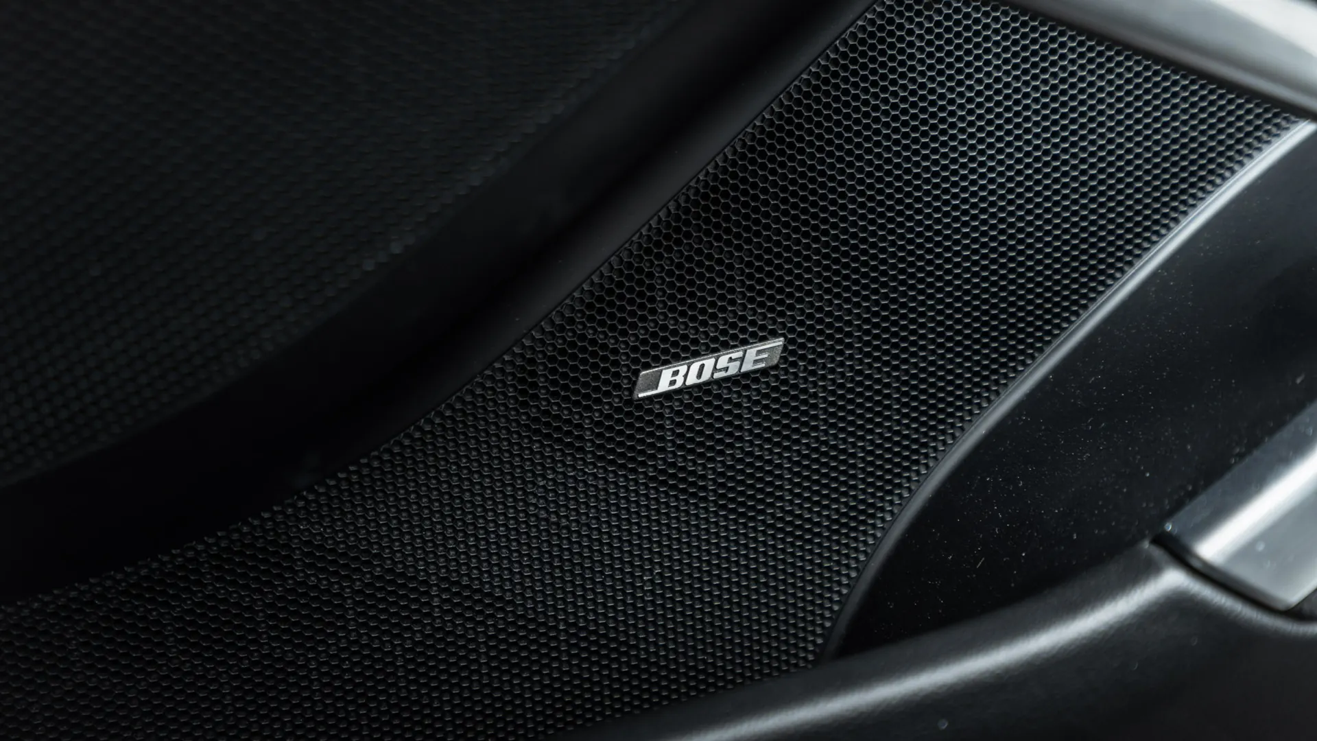 Porsche 911 — photo 28