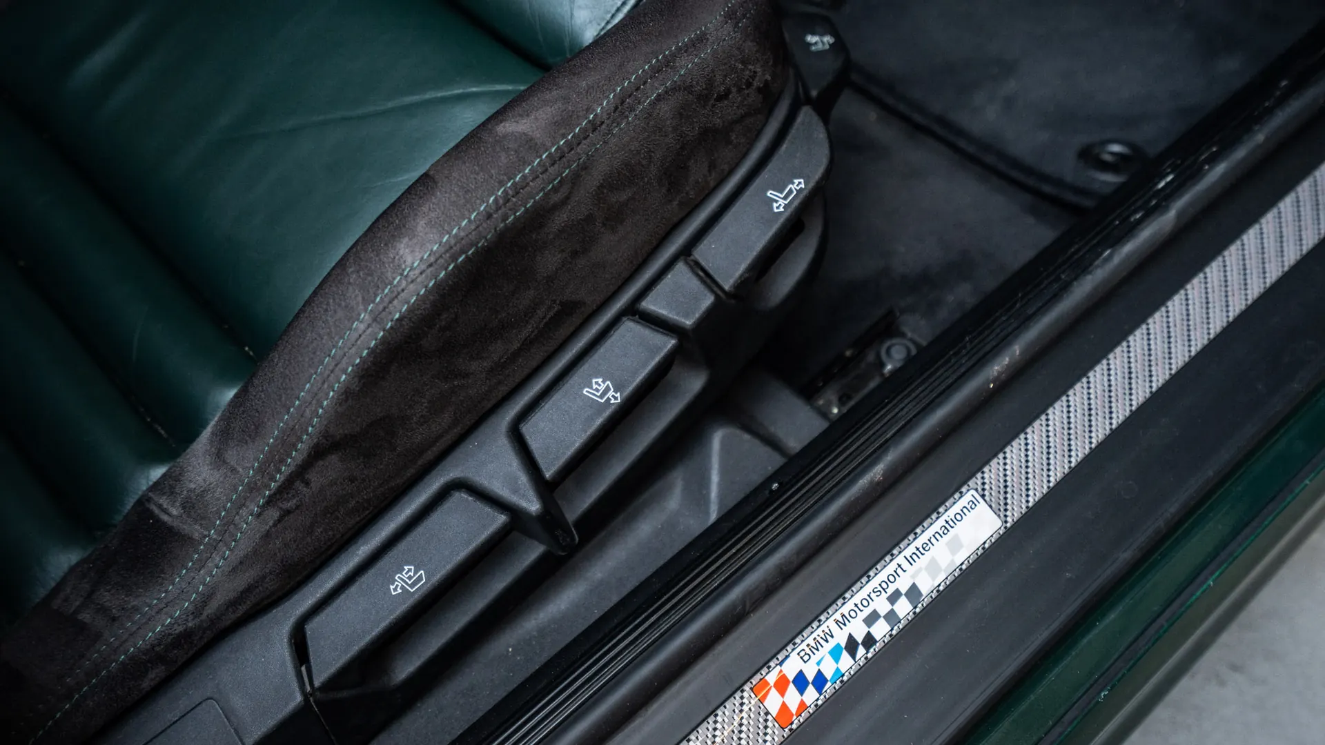 BMW M3 — photo 25