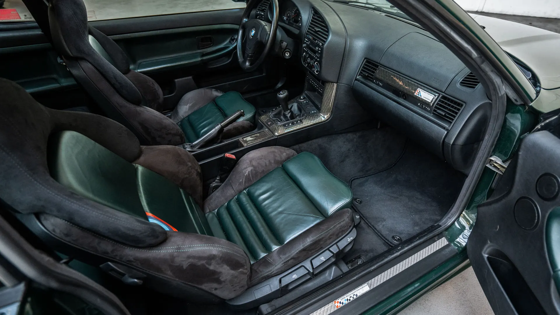 BMW M3 — photo 26
