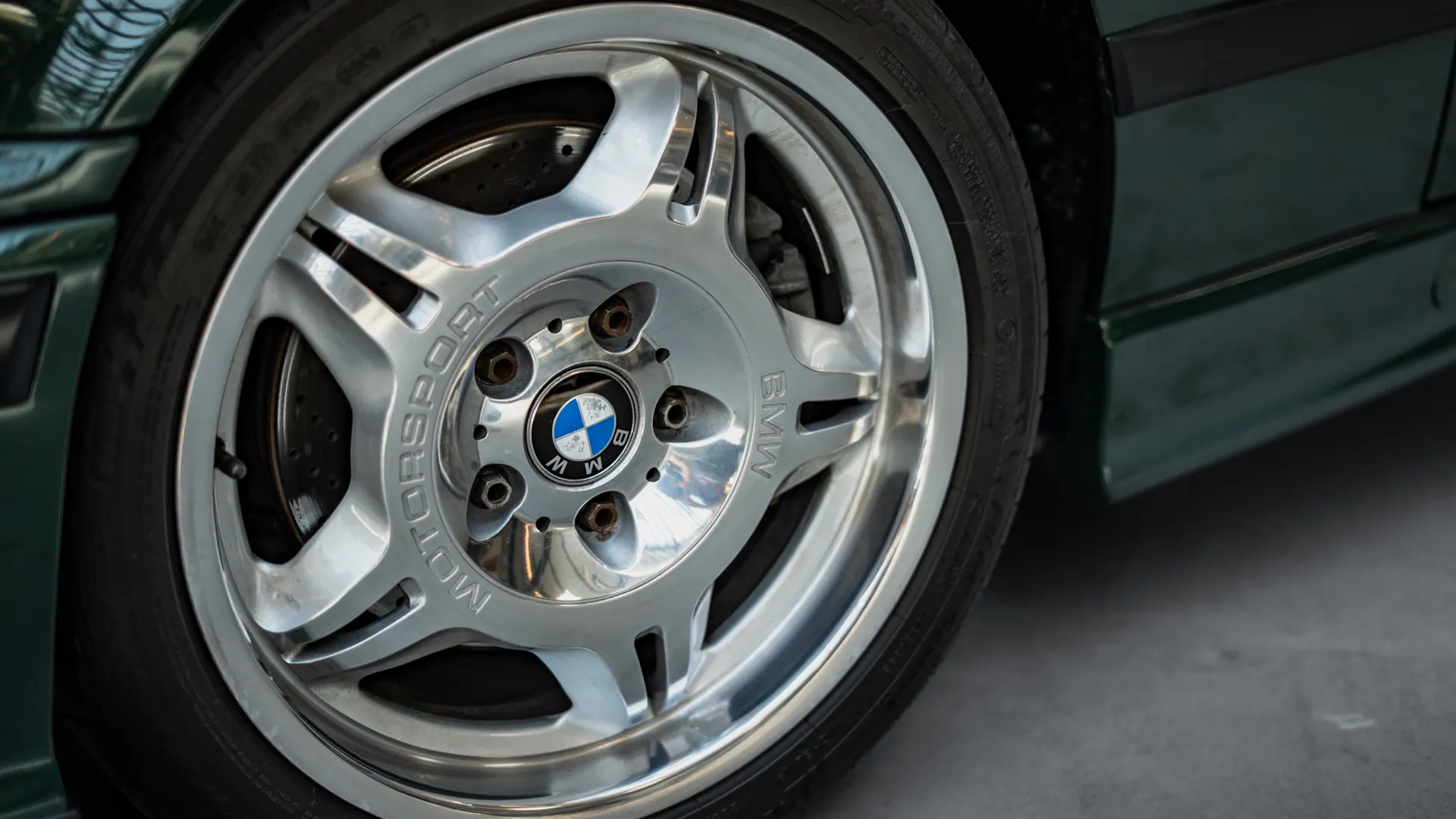 BMW M3 — photo 33