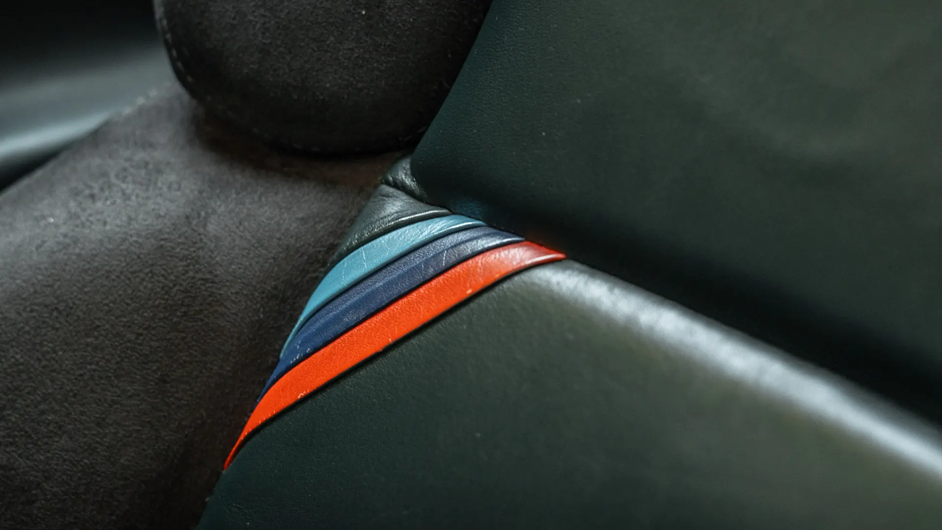 BMW M3 — photo 23