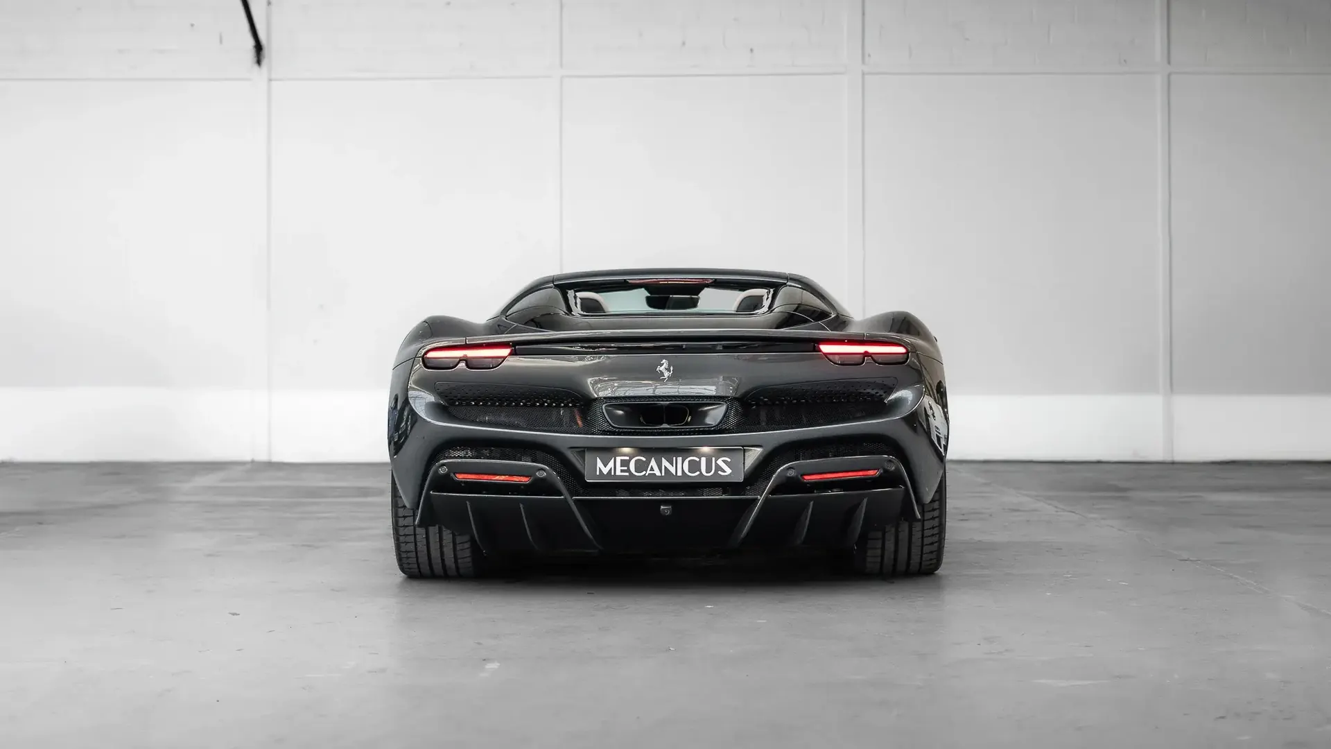Ferrari 296 — photo 5