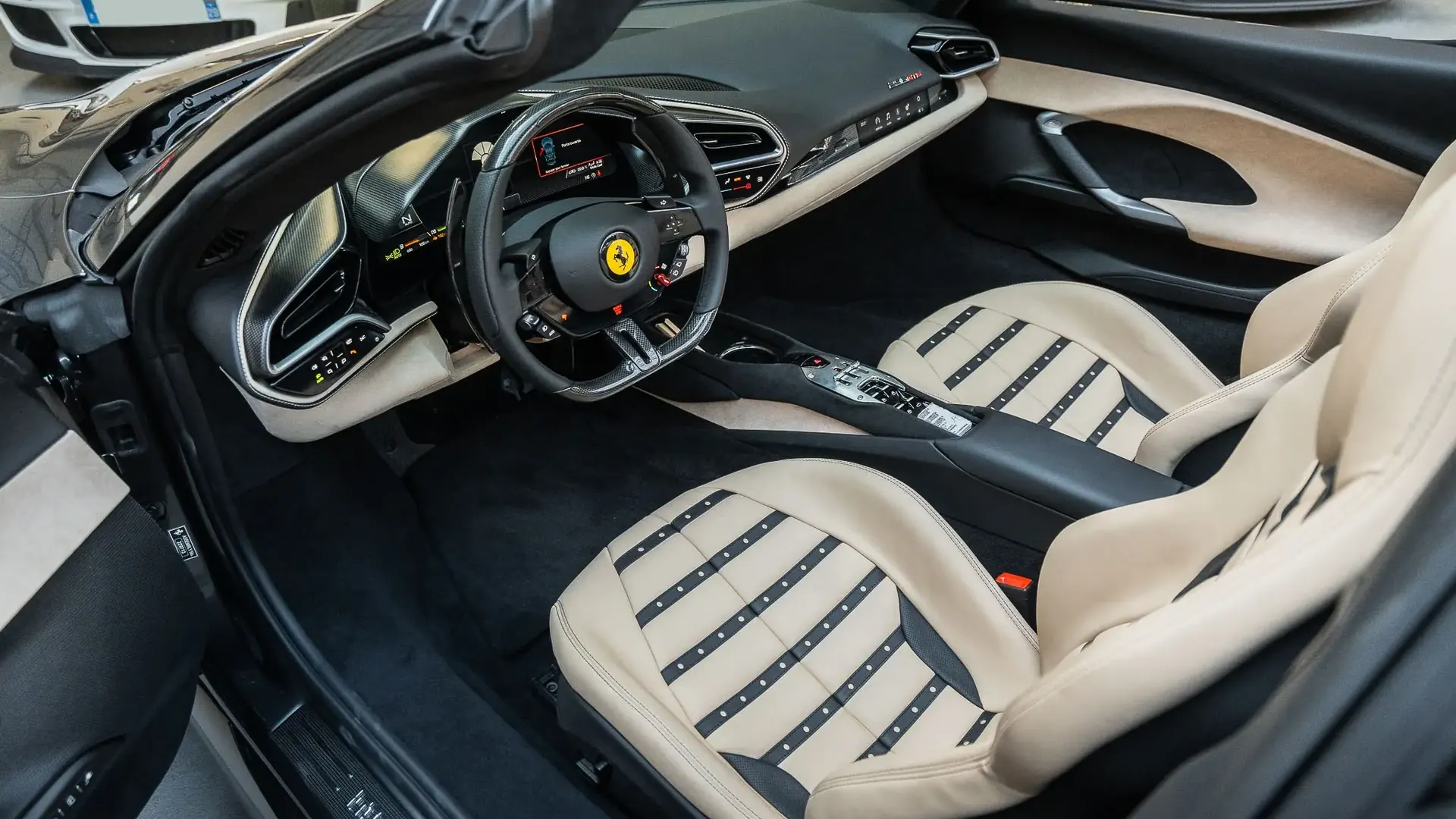 Ferrari 296 — photo 15