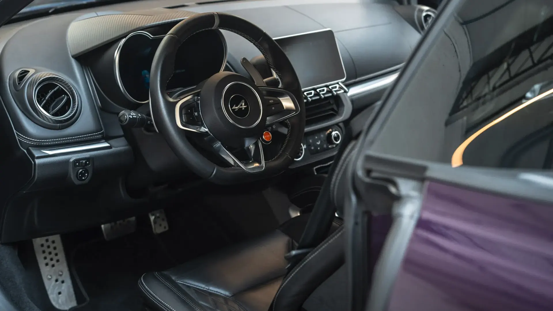 Alpine A110 — photo 11