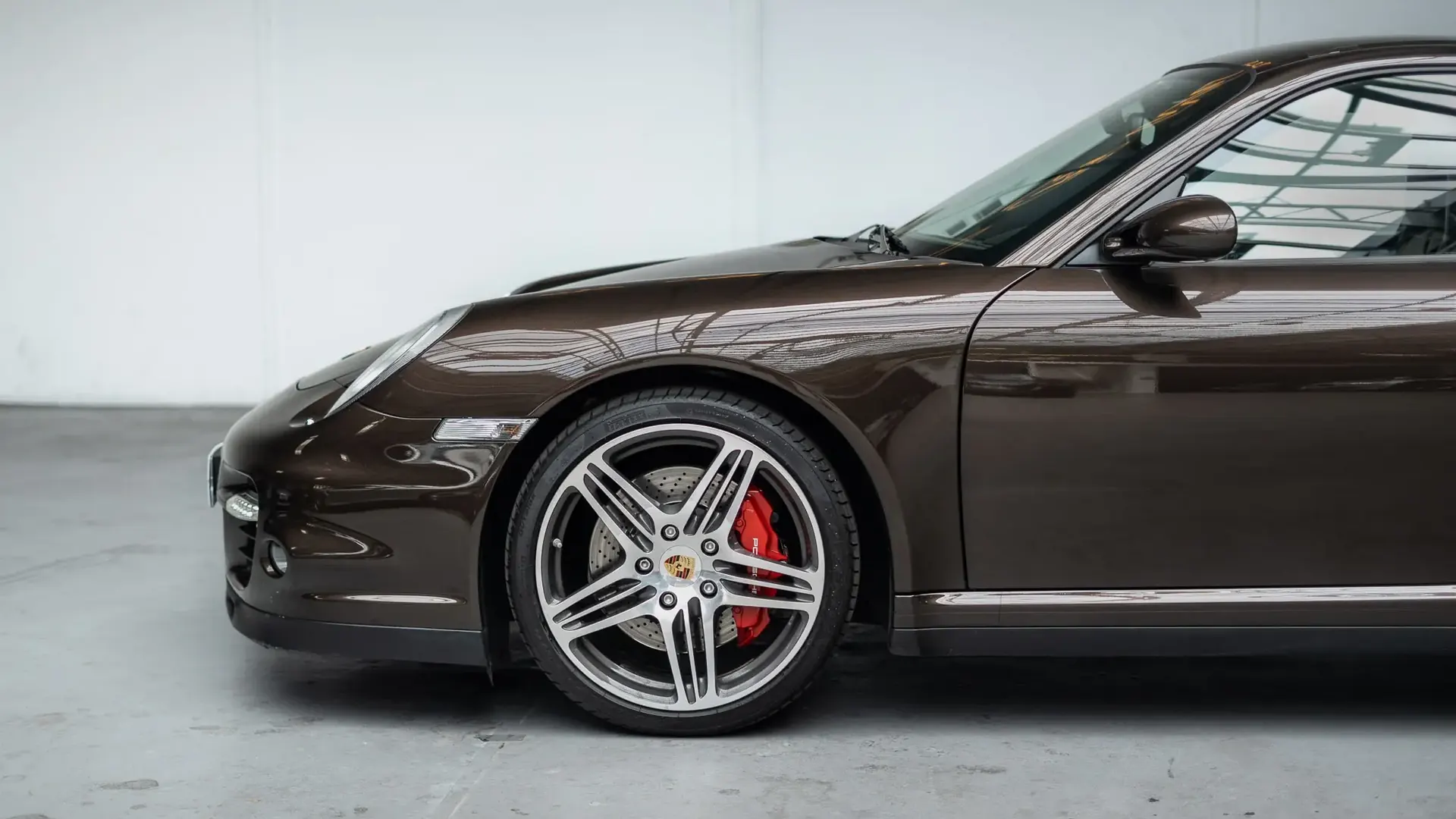 Porsche 911 — photo 7
