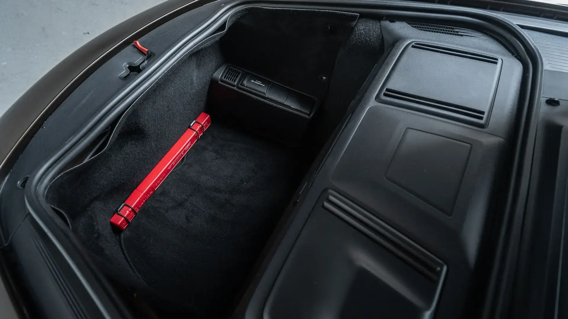 Porsche 911 — photo 49
