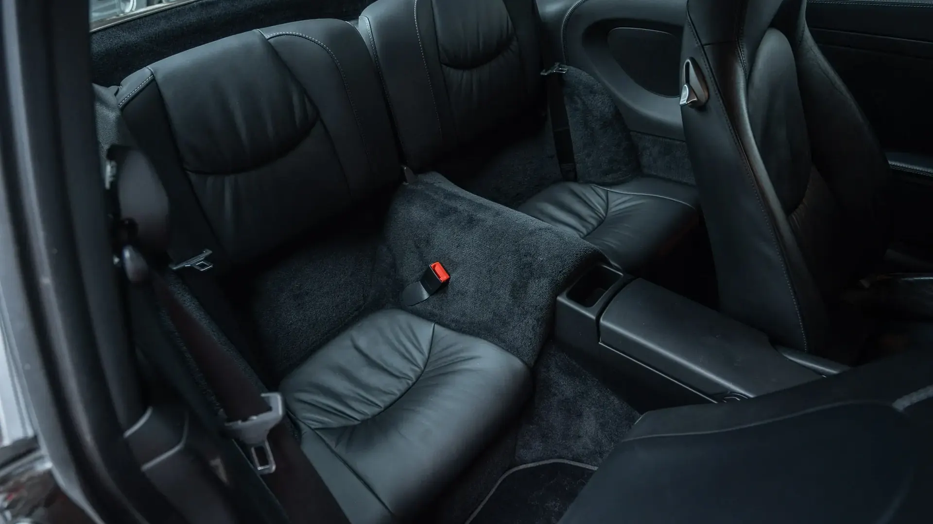 Porsche 911 — photo 29