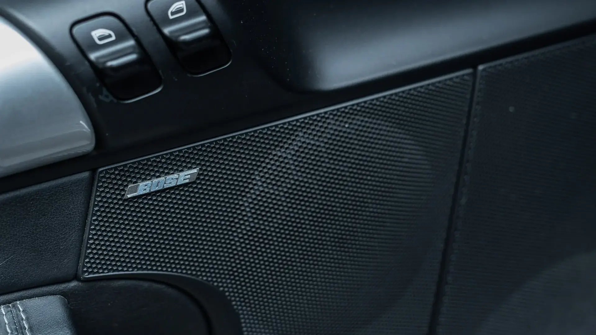 Porsche 911 — photo 12