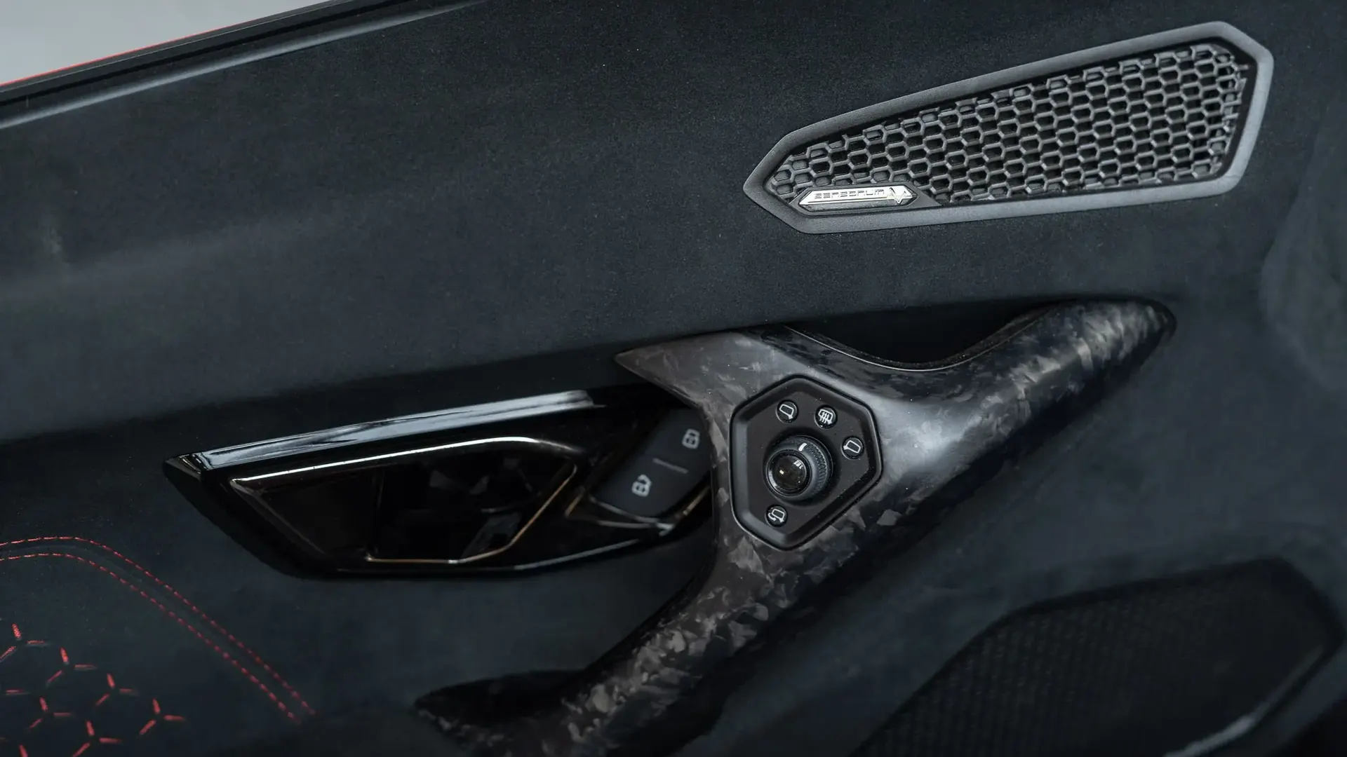 Lamborghini Huracan — photo 34