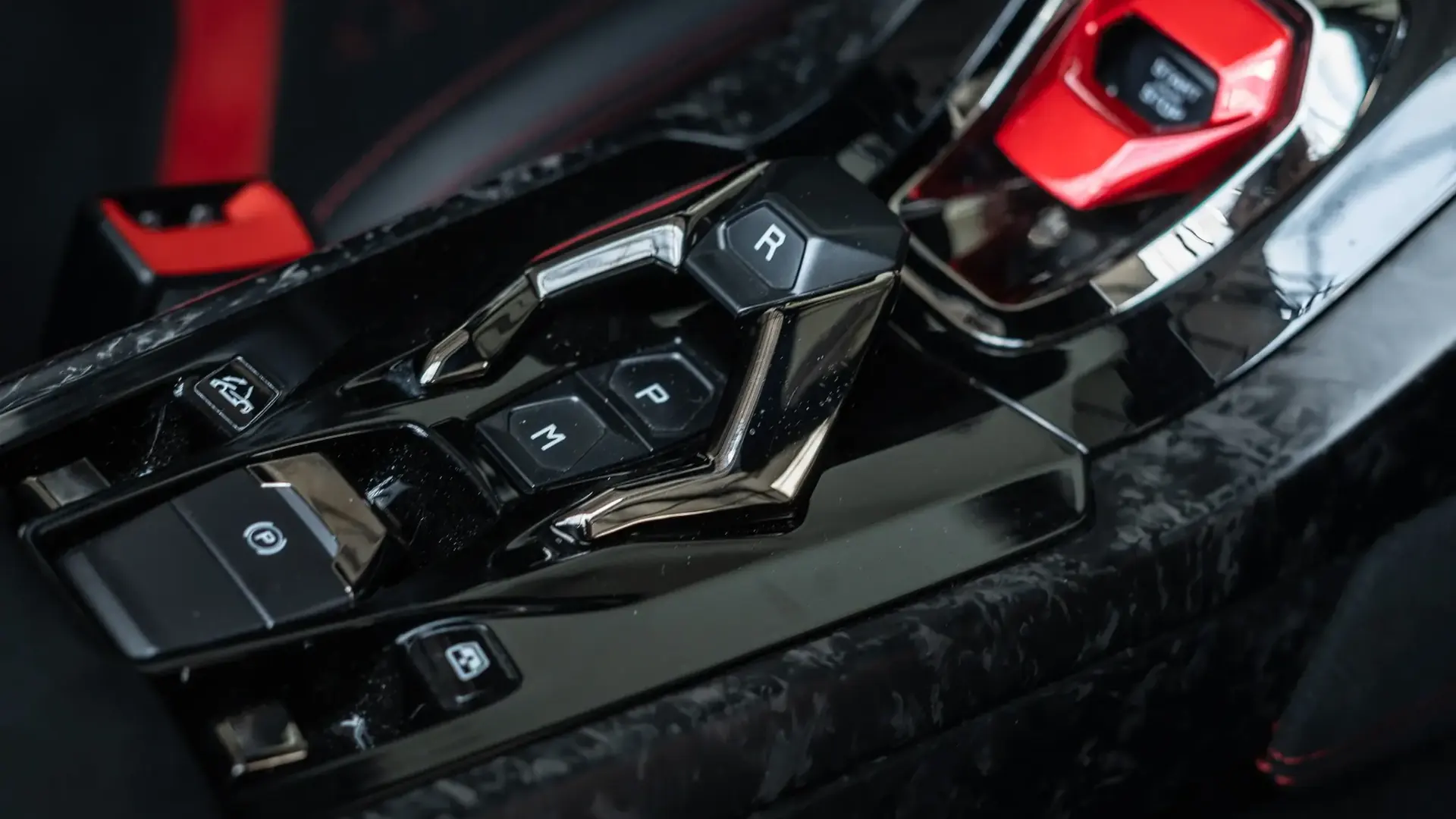 Lamborghini Huracan — photo 26