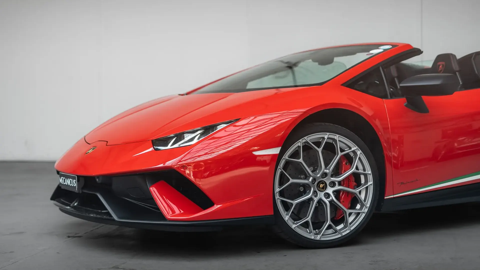 Lamborghini Huracan — photo 36