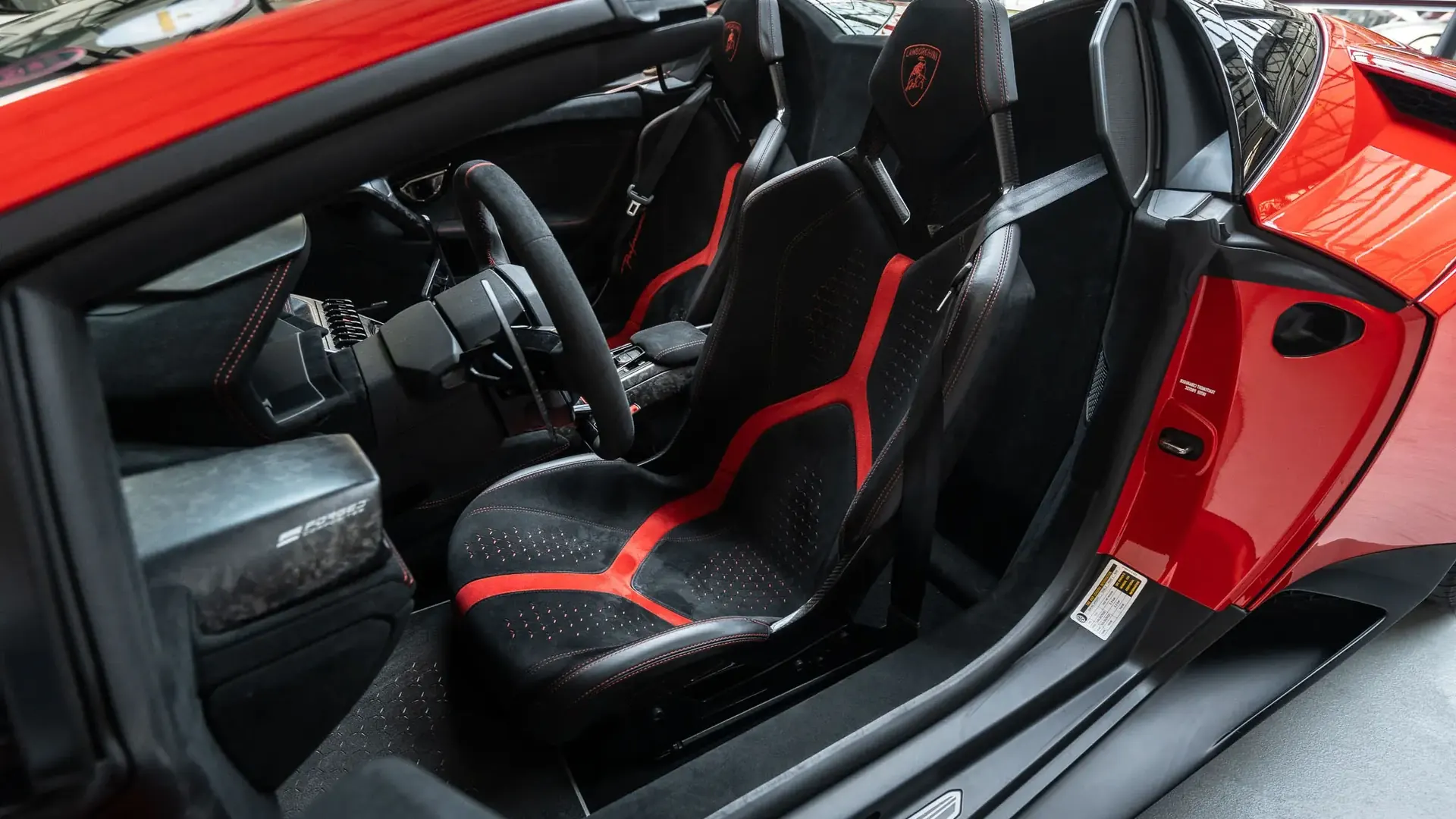 Lamborghini Huracan — photo 15