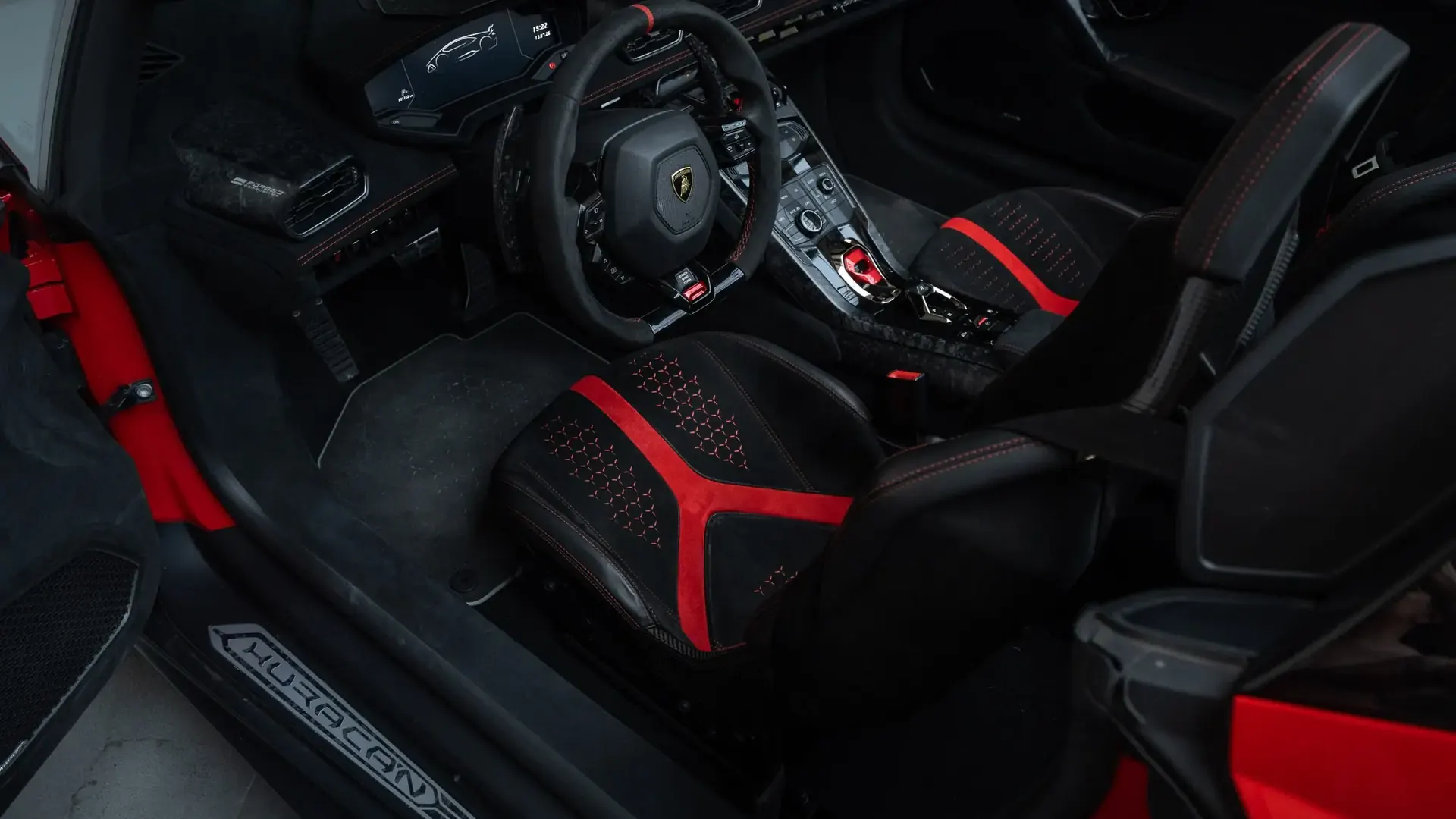 Lamborghini Huracan — photo 12