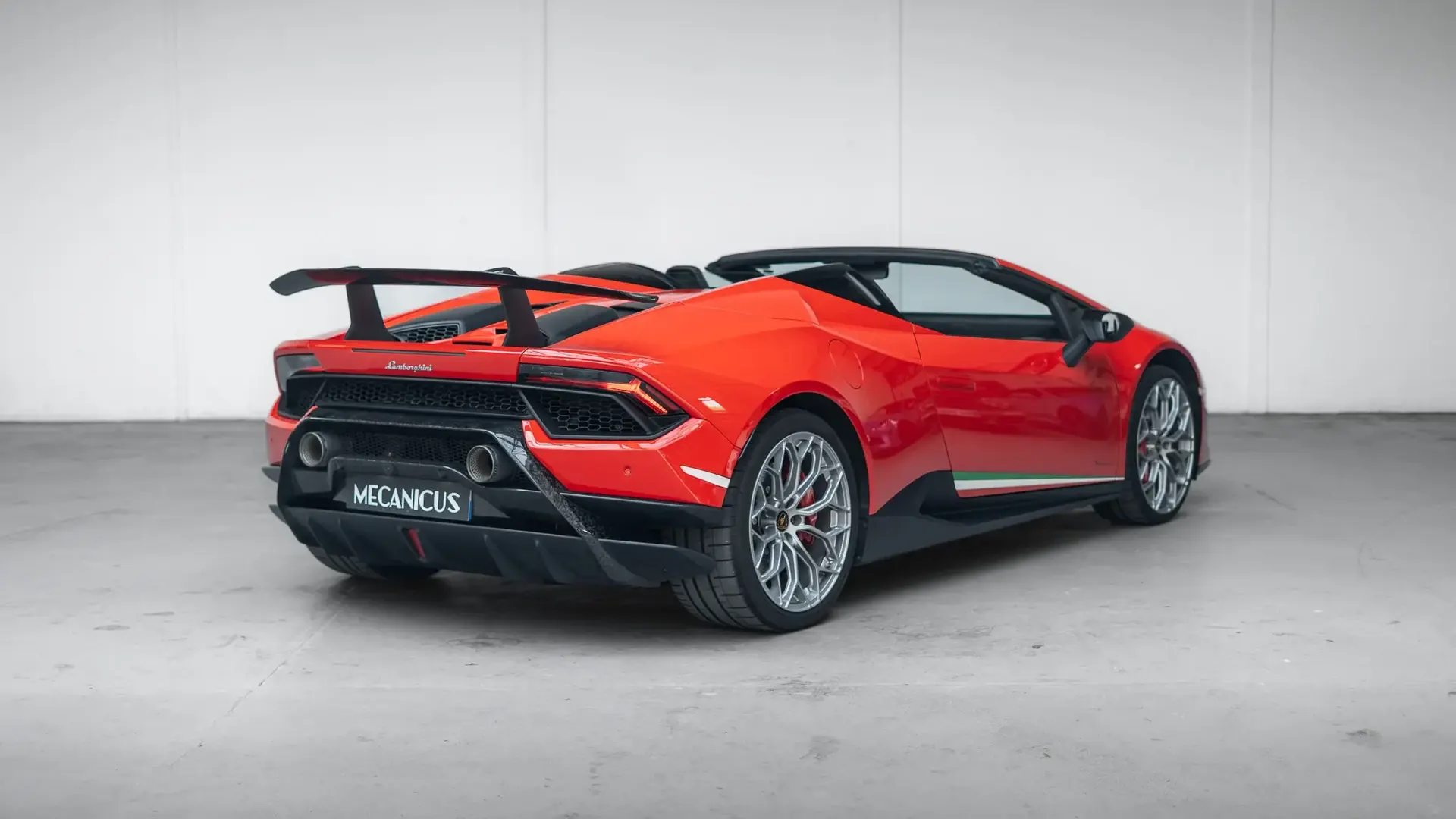 Lamborghini Huracan — photo 2