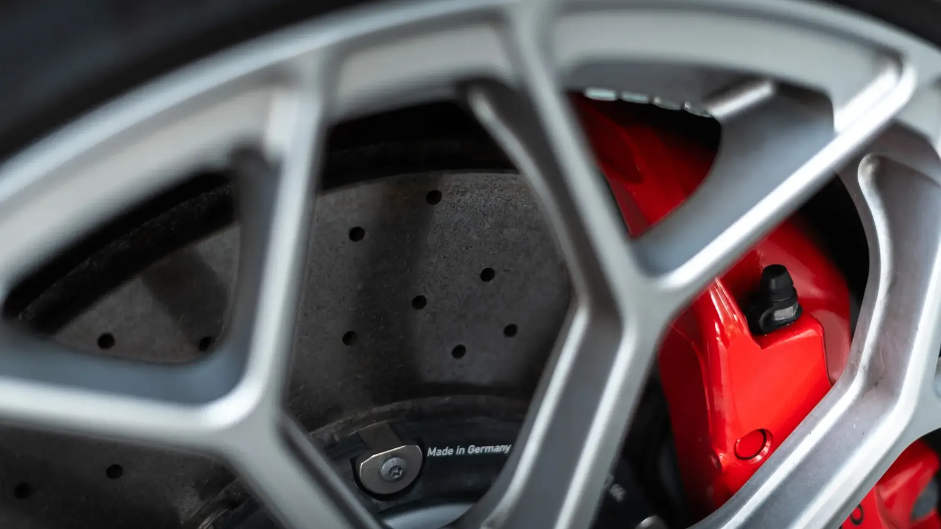 Lamborghini Huracan — photo 39