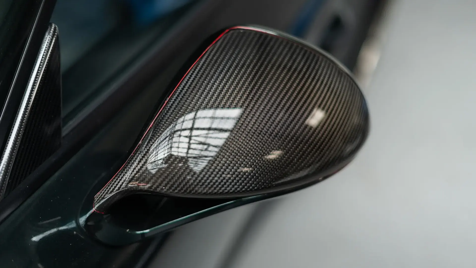 Porsche 911 — photo 39