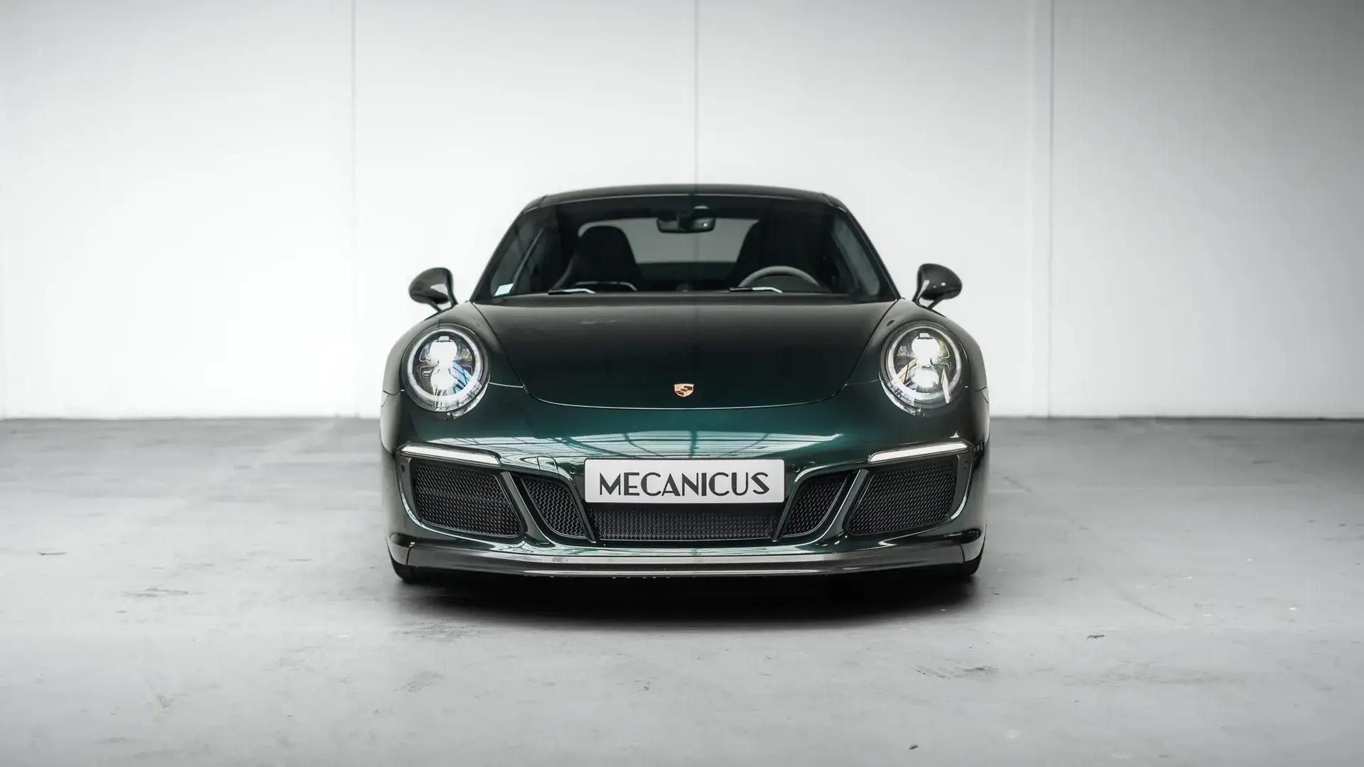 Porsche 911 — photo 5