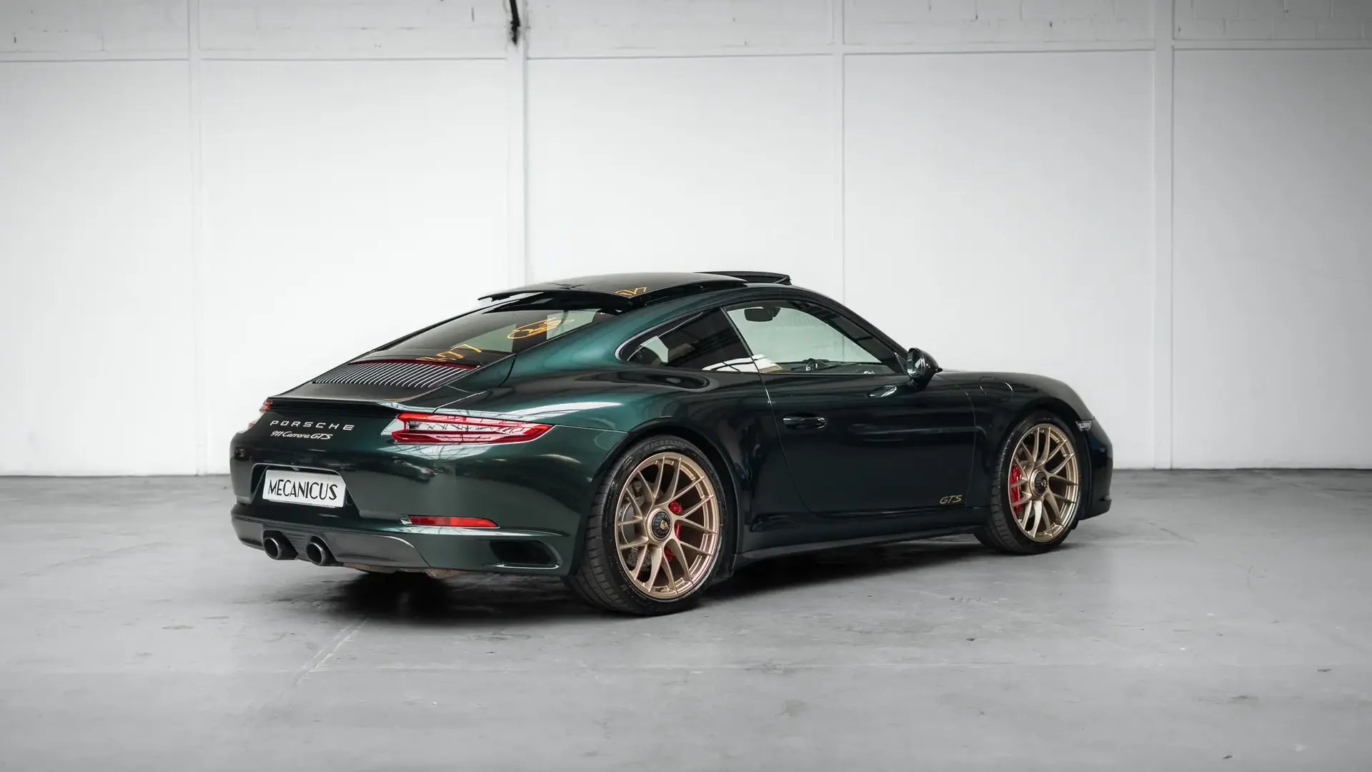 Porsche 911 — photo 4