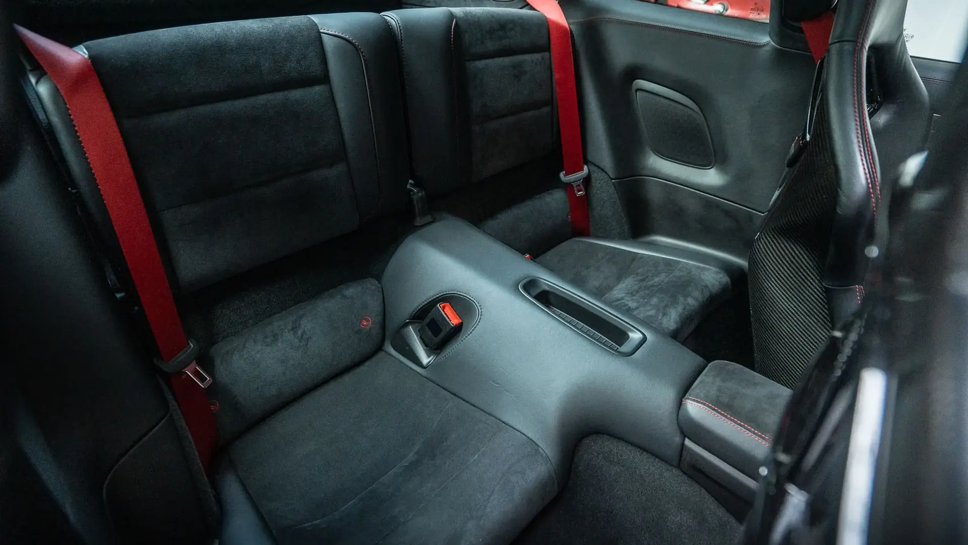Porsche 911 — photo 30