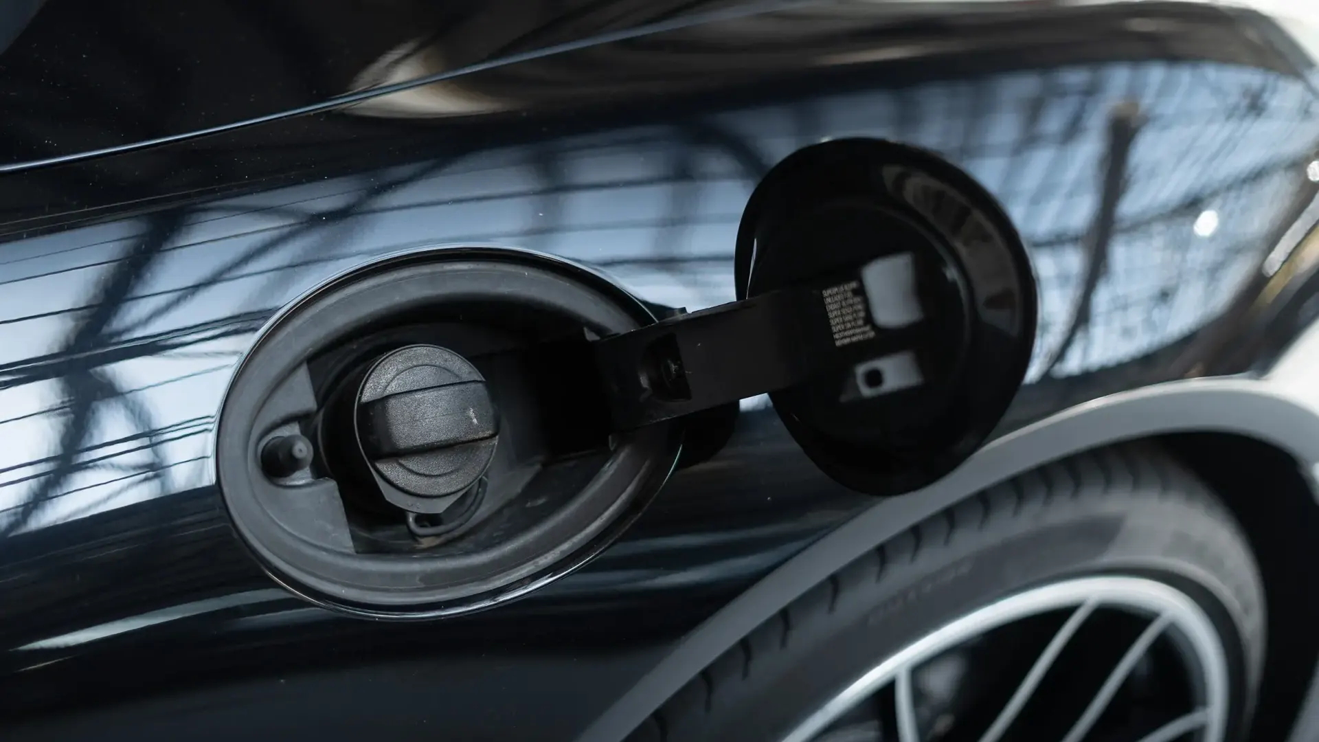 Porsche 911 — photo 42