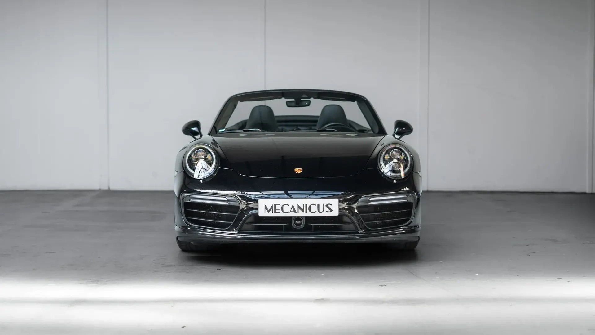 Porsche 911 — photo 3