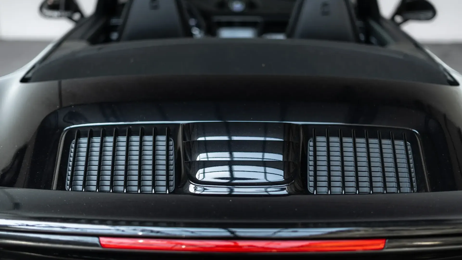 Porsche 911 — photo 43