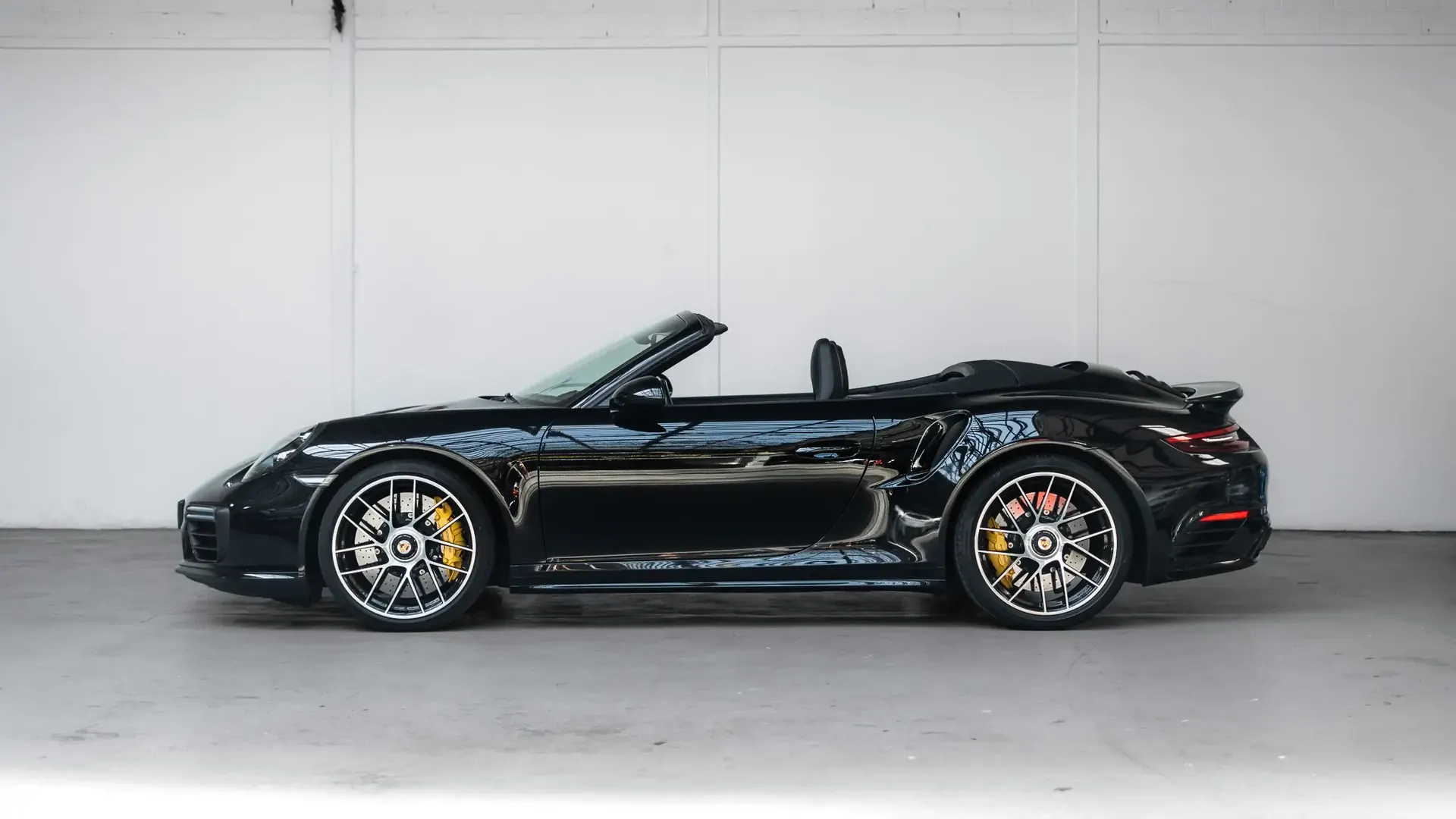 Porsche 911 — photo 5