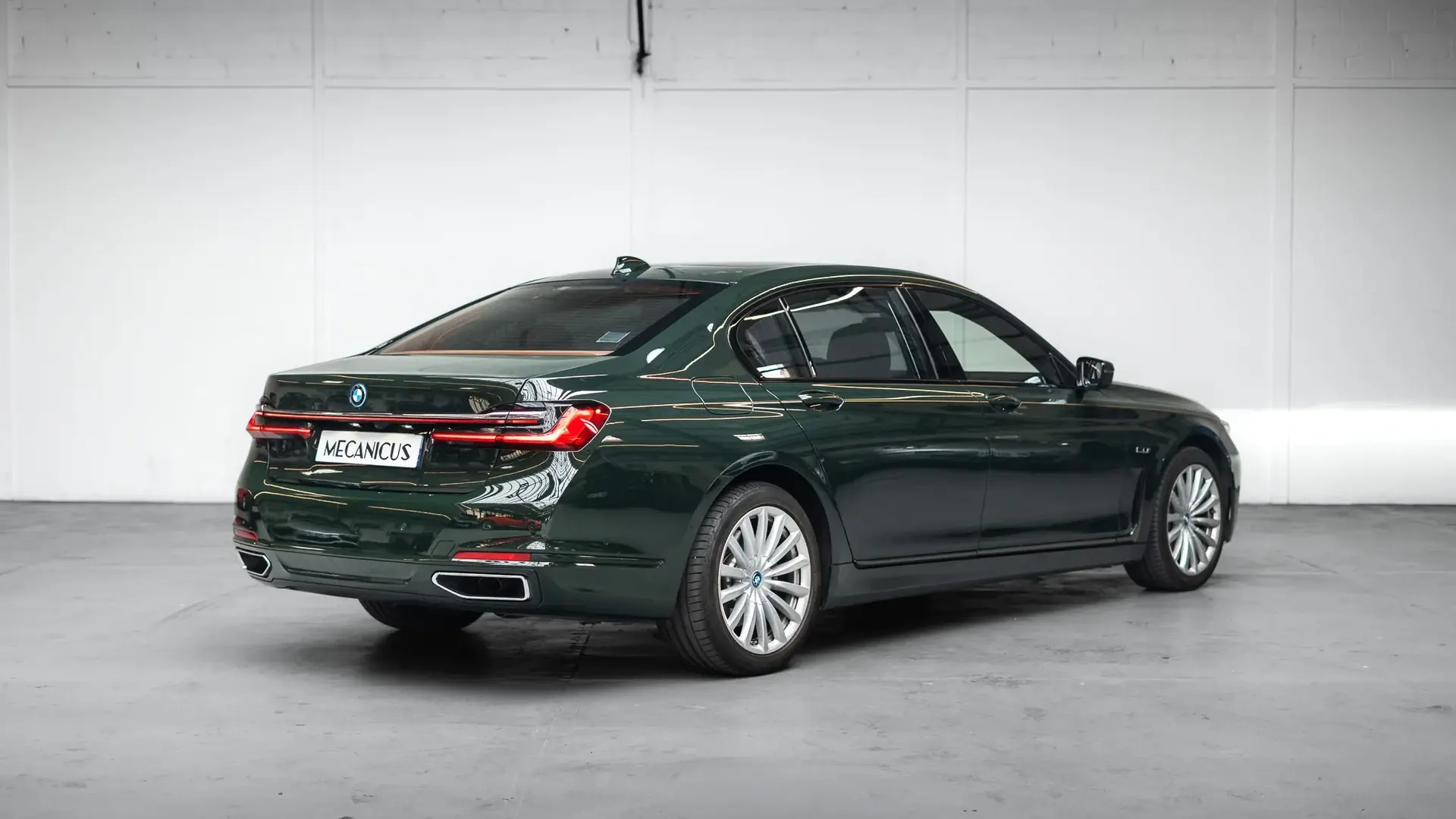 BMW 745Le — photo 2