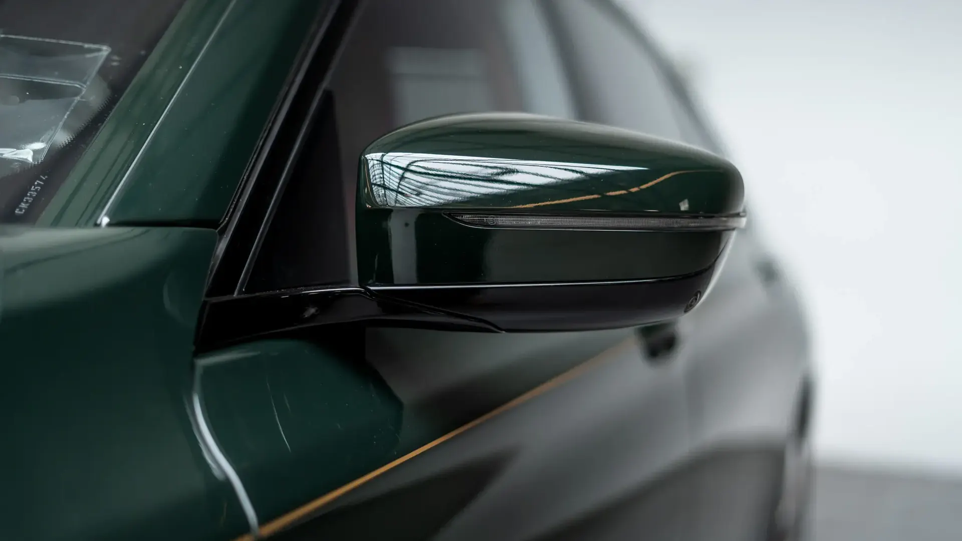 BMW 745Le — photo 39