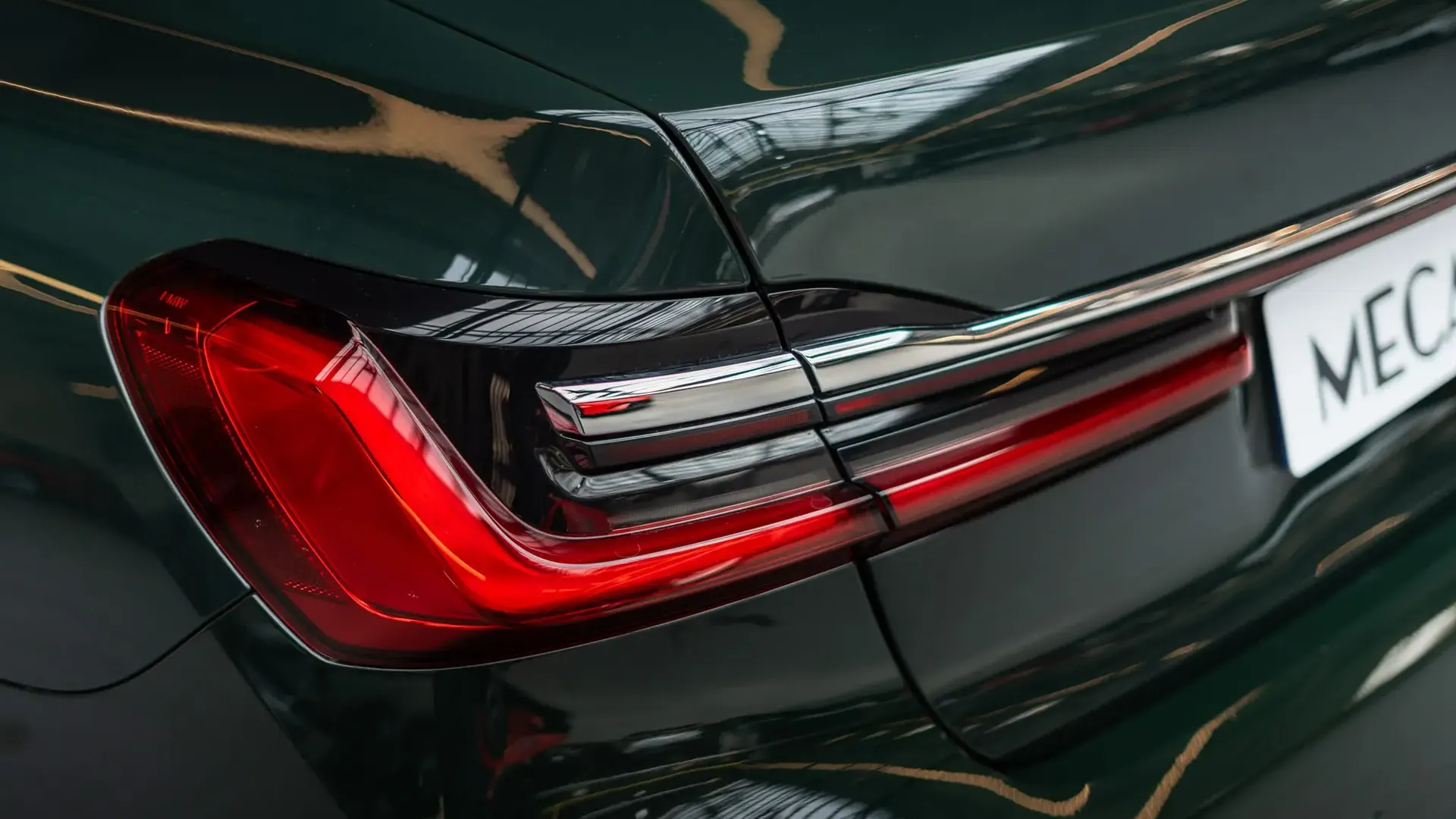 BMW 745Le — photo 41