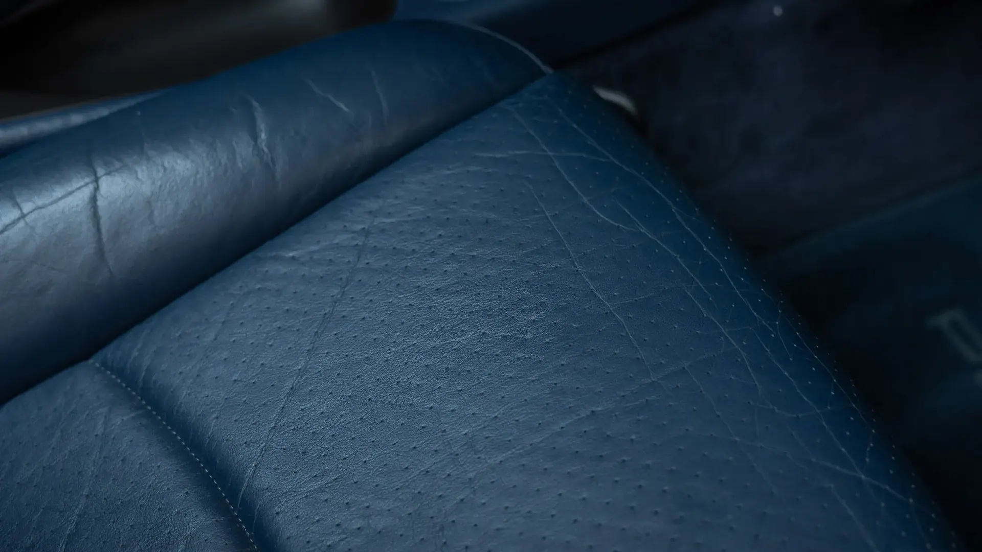 Porsche 911 — photo 17