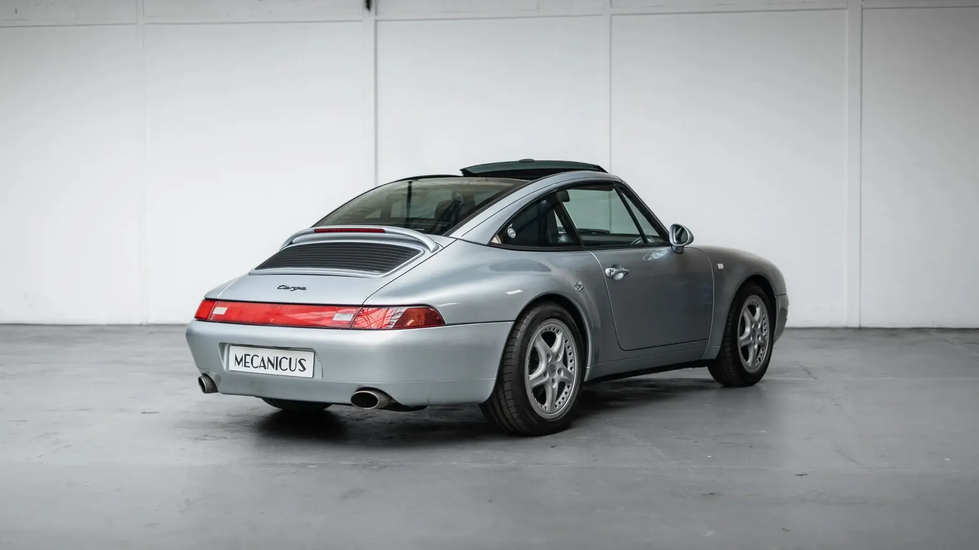 Porsche 911 — photo 3