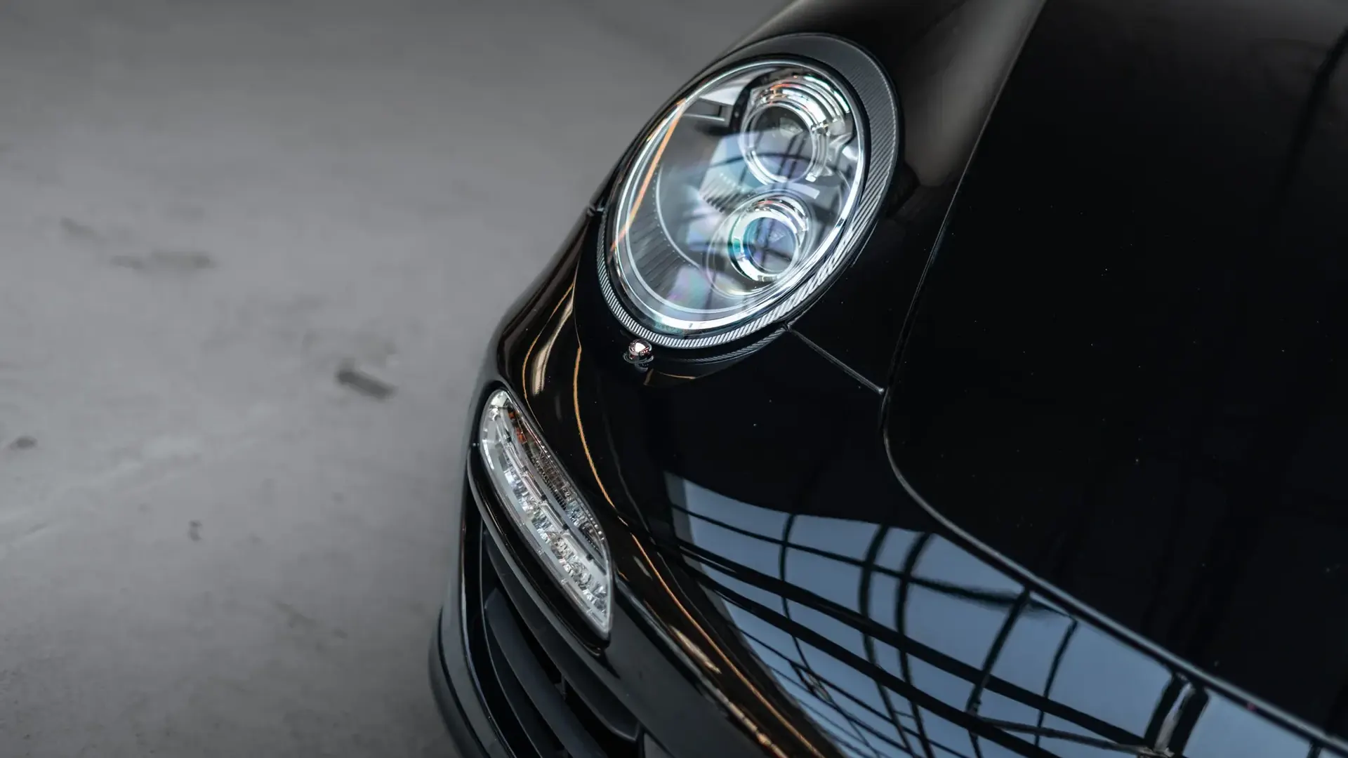Porsche 911 — photo 38