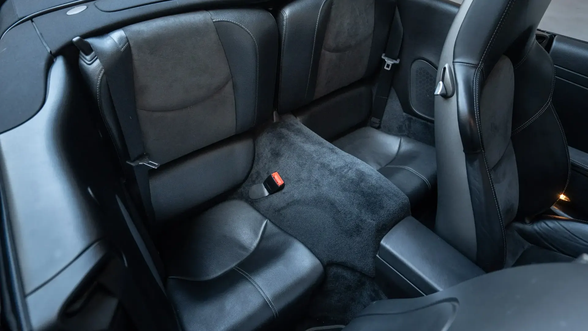 Porsche 911 — photo 34